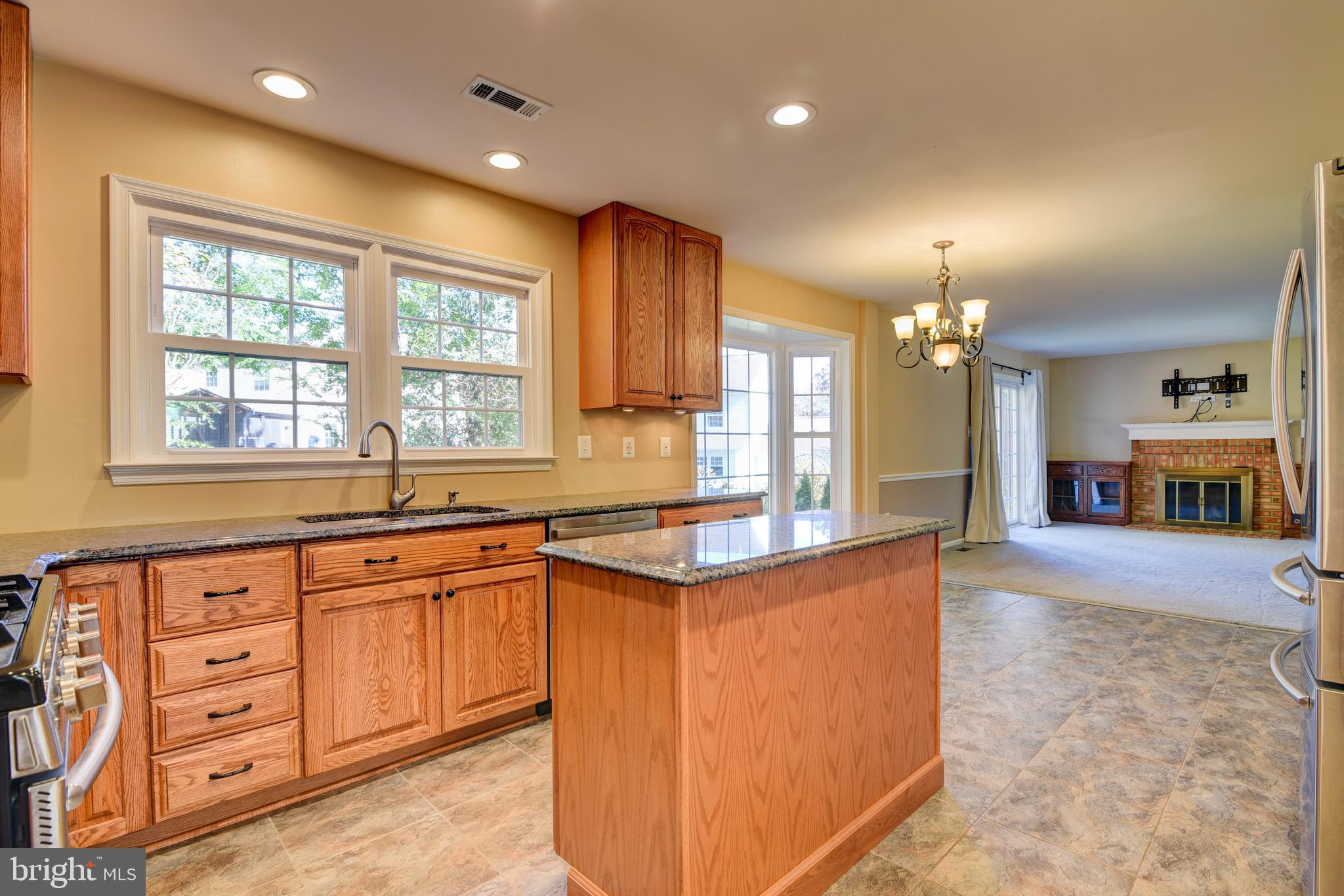 ASHBURN VILLAGE - Residential Lease