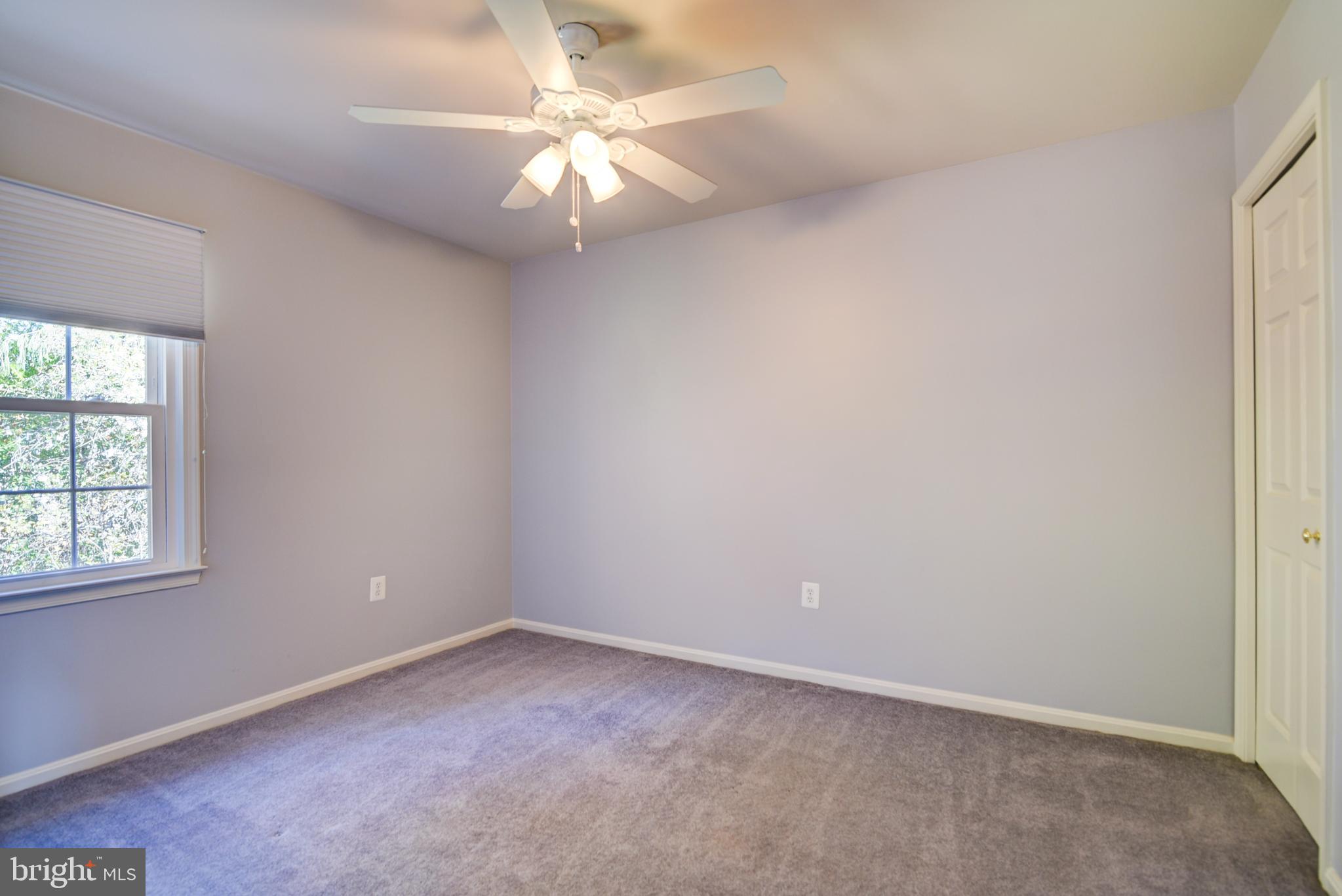 ASHBURN VILLAGE - Residential Lease