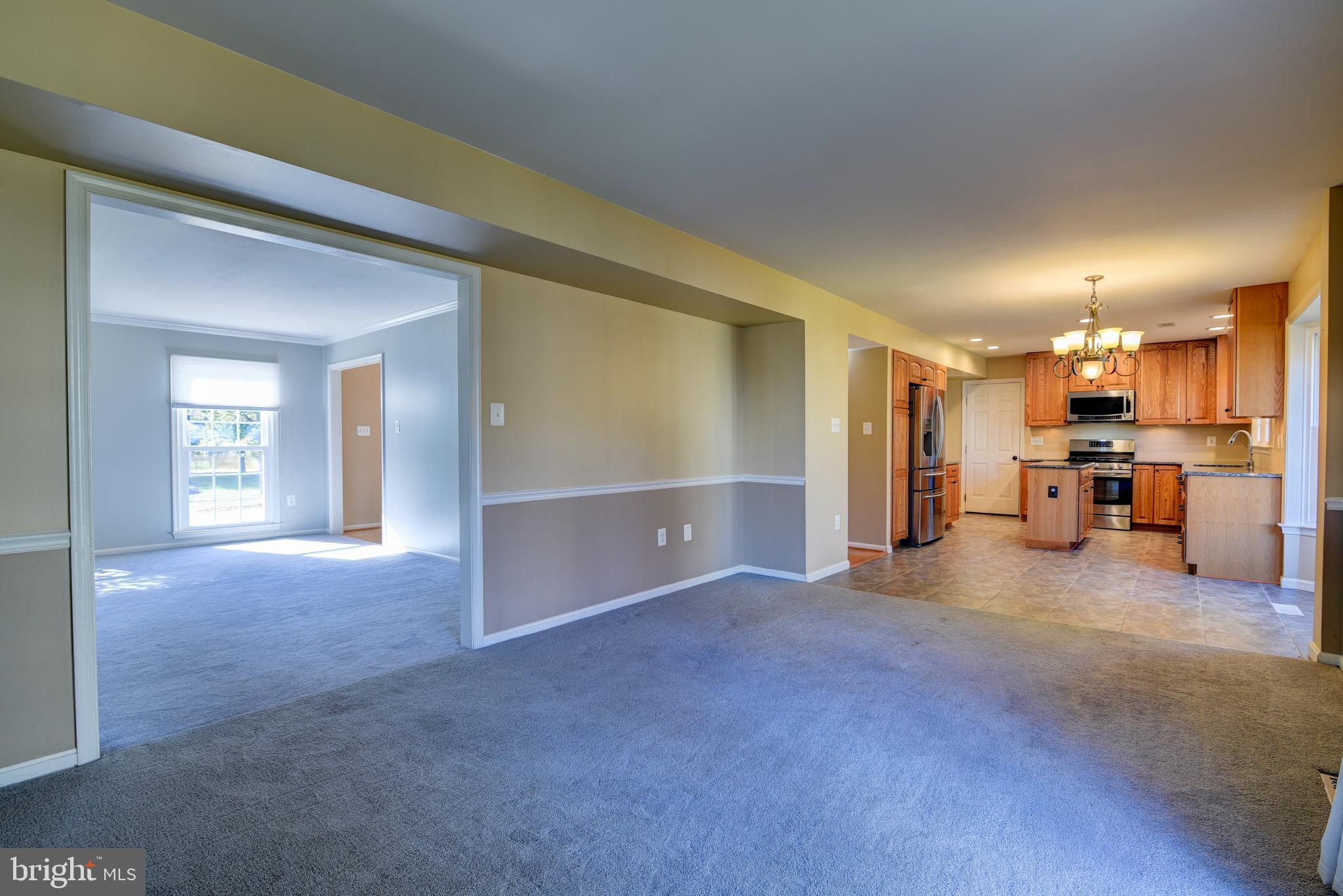 ASHBURN VILLAGE - Residential Lease