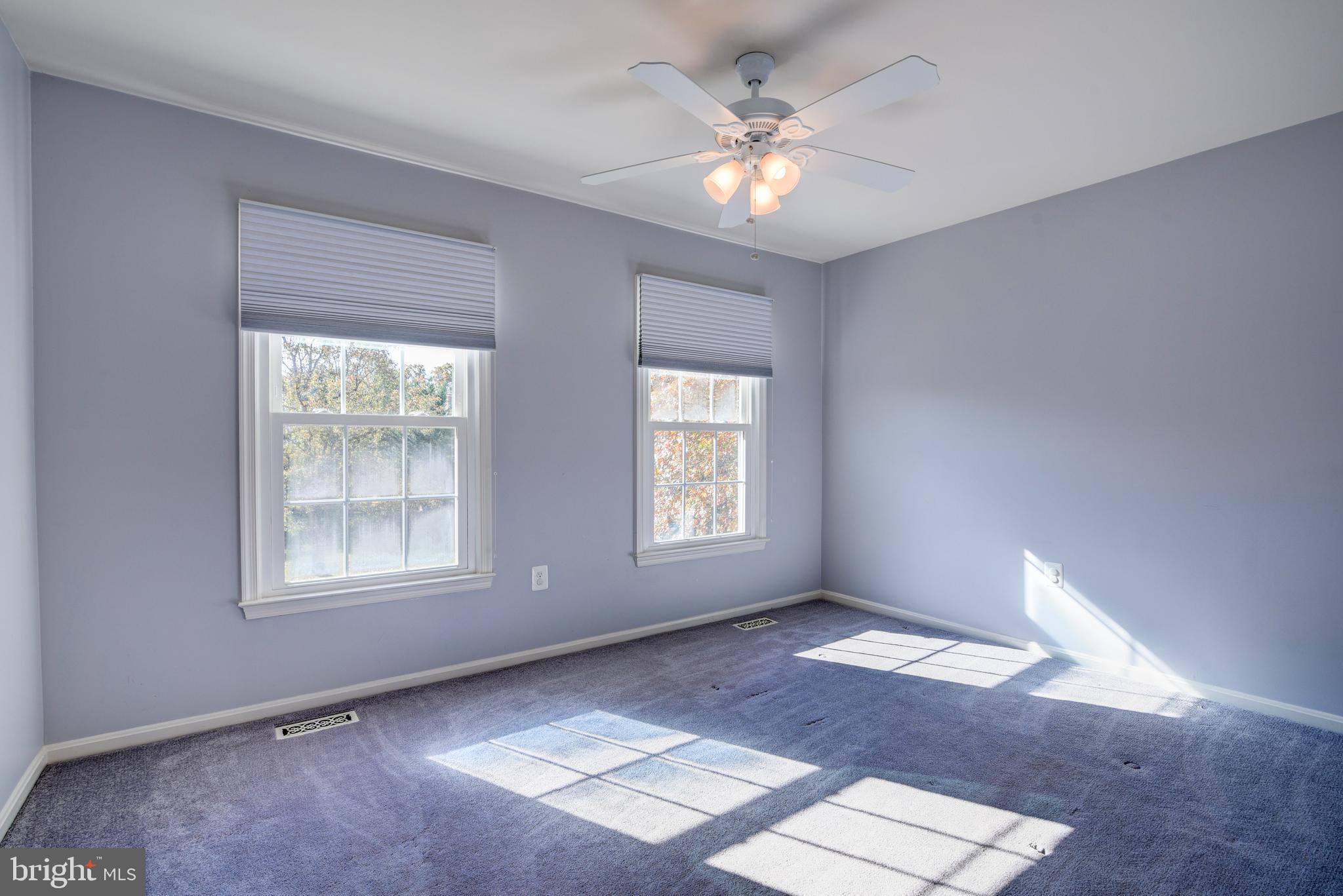 ASHBURN VILLAGE - Residential Lease