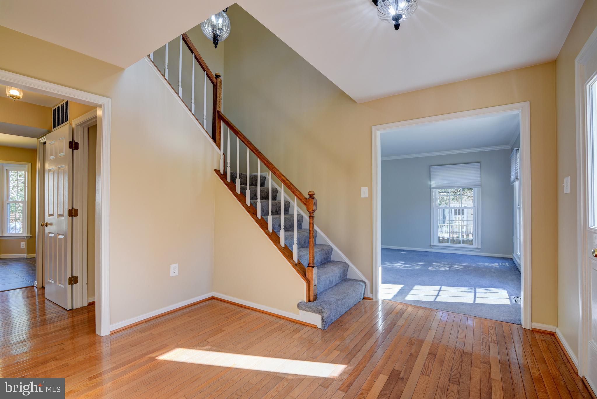 ASHBURN VILLAGE - Residential Lease