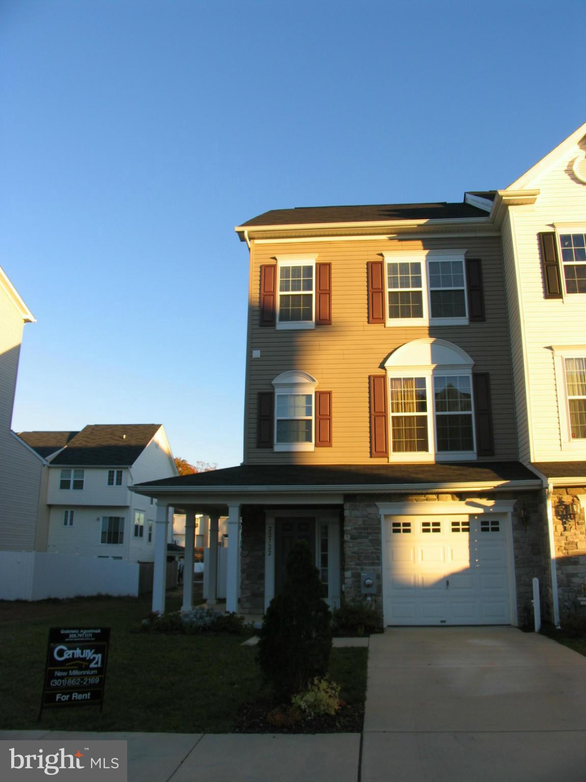 MAZEL - Residential Lease