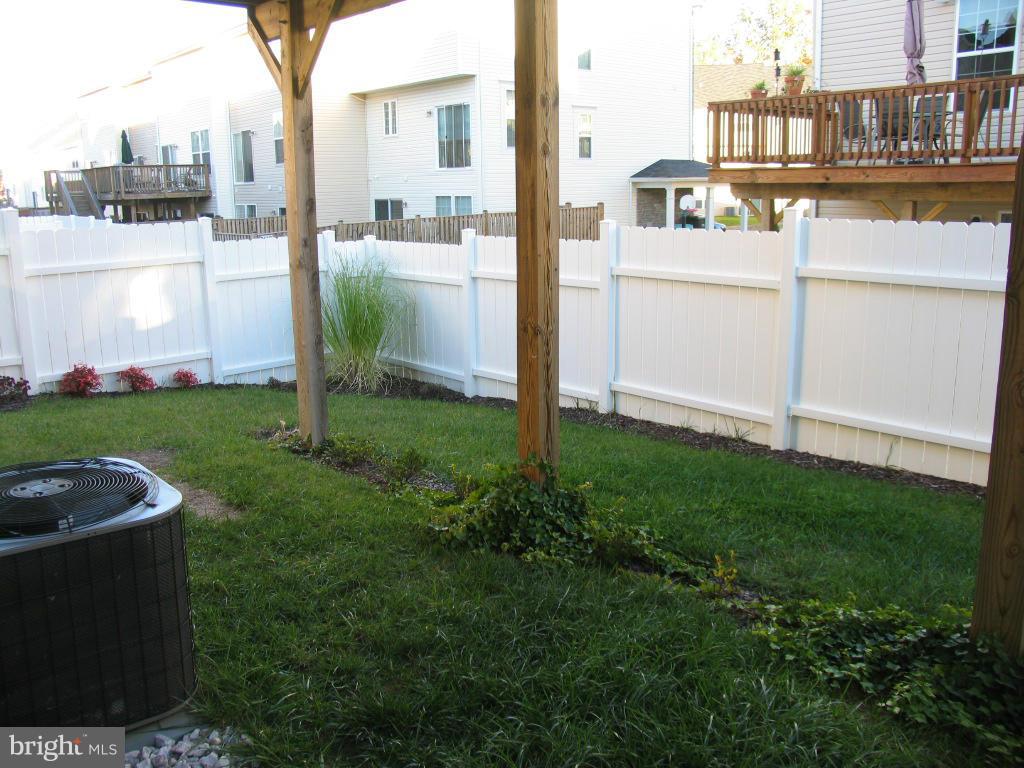 MAZEL - Residential Lease