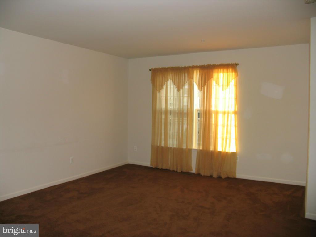 MAZEL - Residential Lease