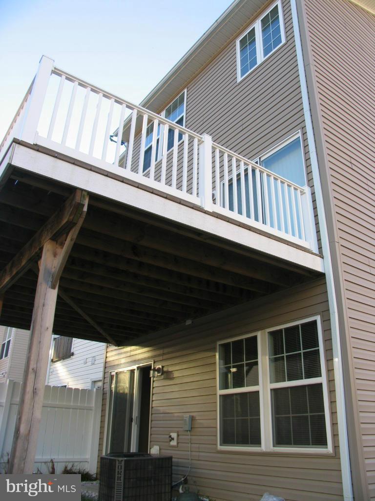 MAZEL - Residential Lease