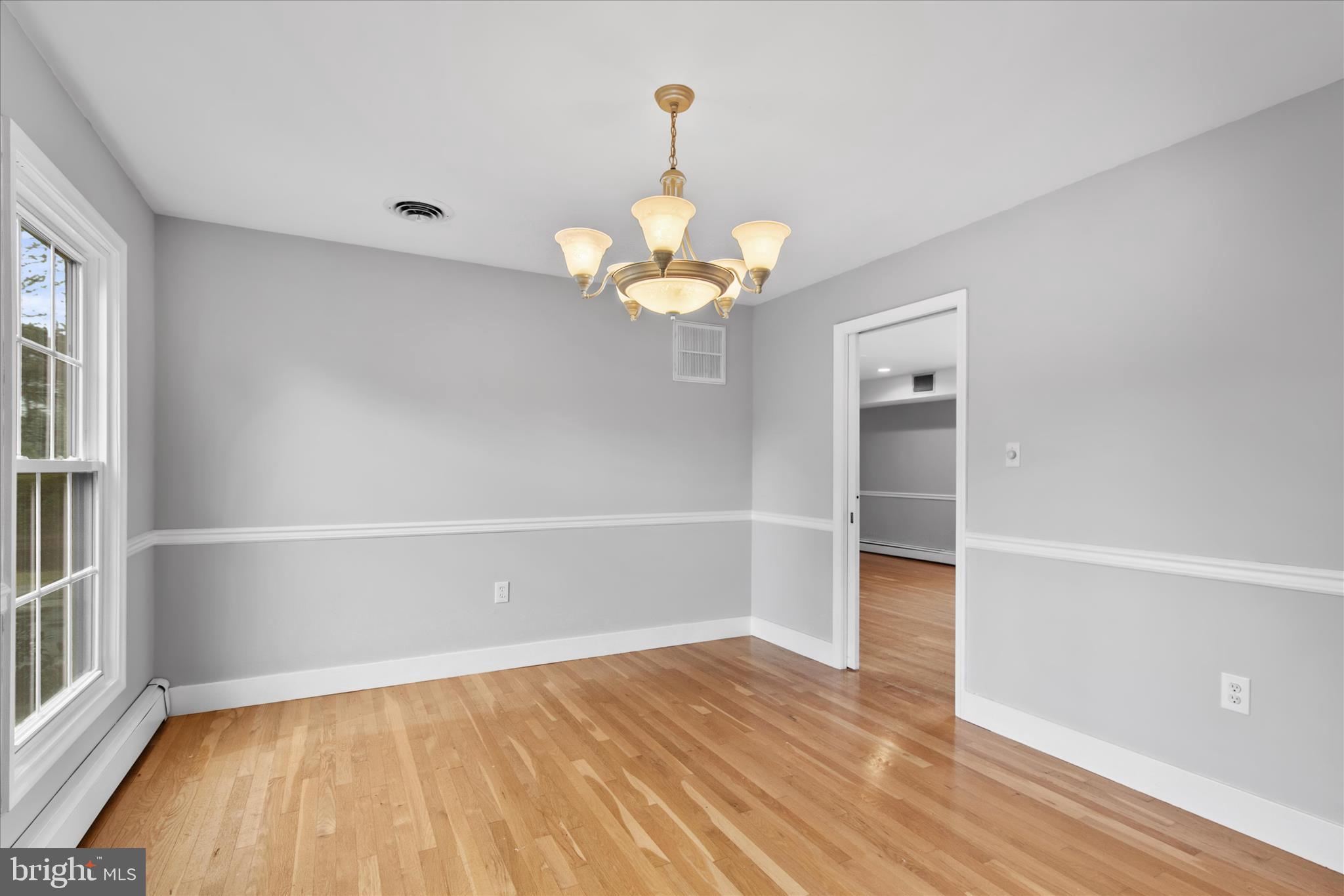 CAPTAINS HILL - Residential