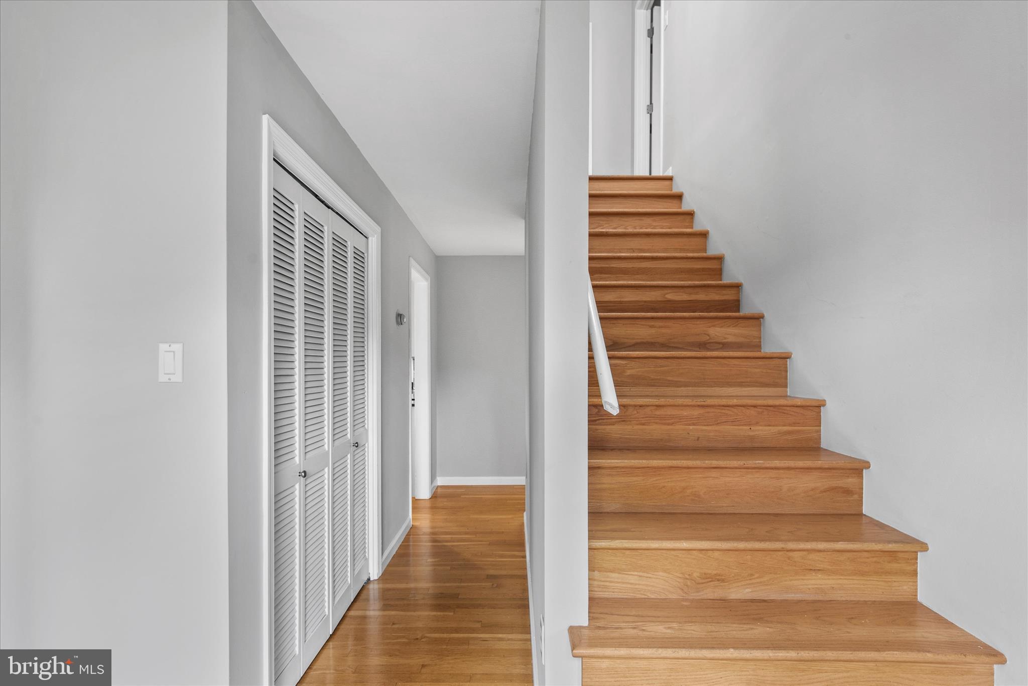 CAPTAINS HILL - Residential