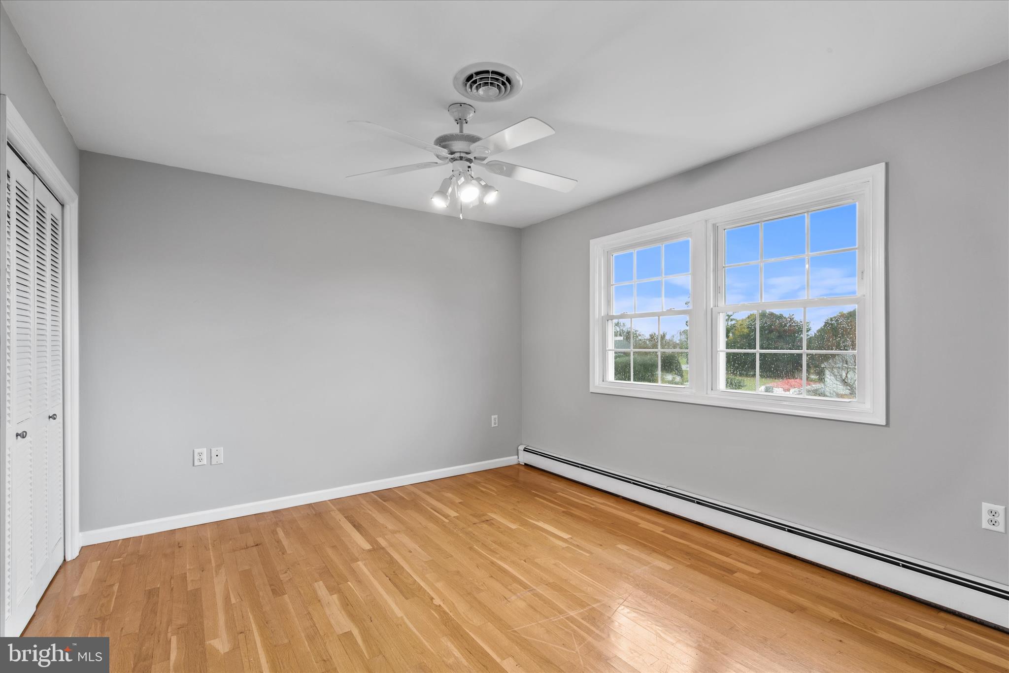 CAPTAINS HILL - Residential