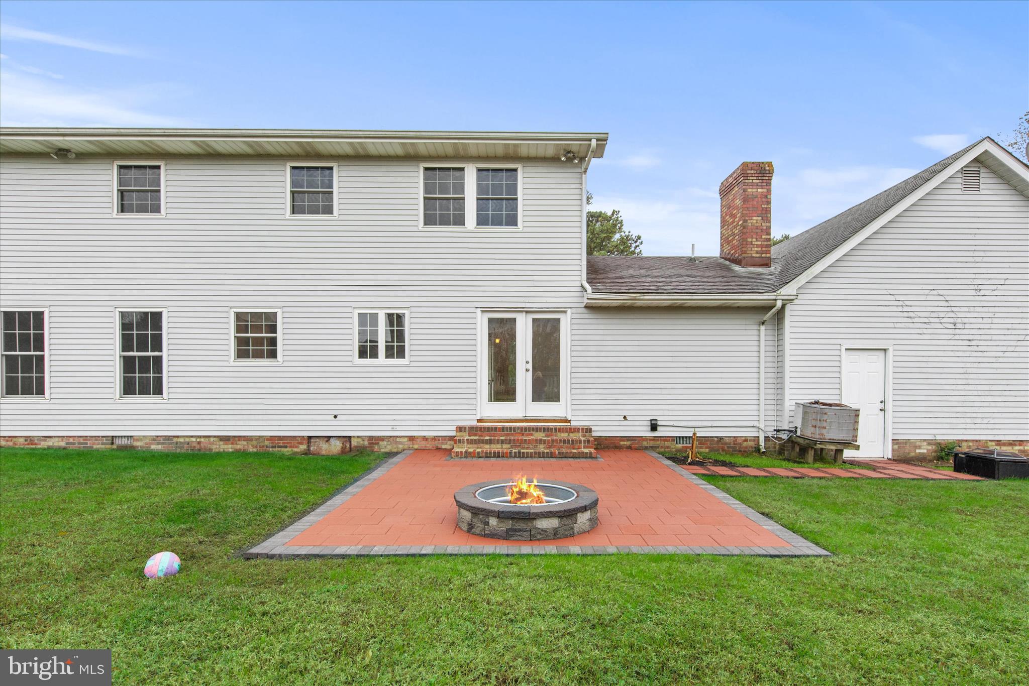 CAPTAINS HILL - Residential