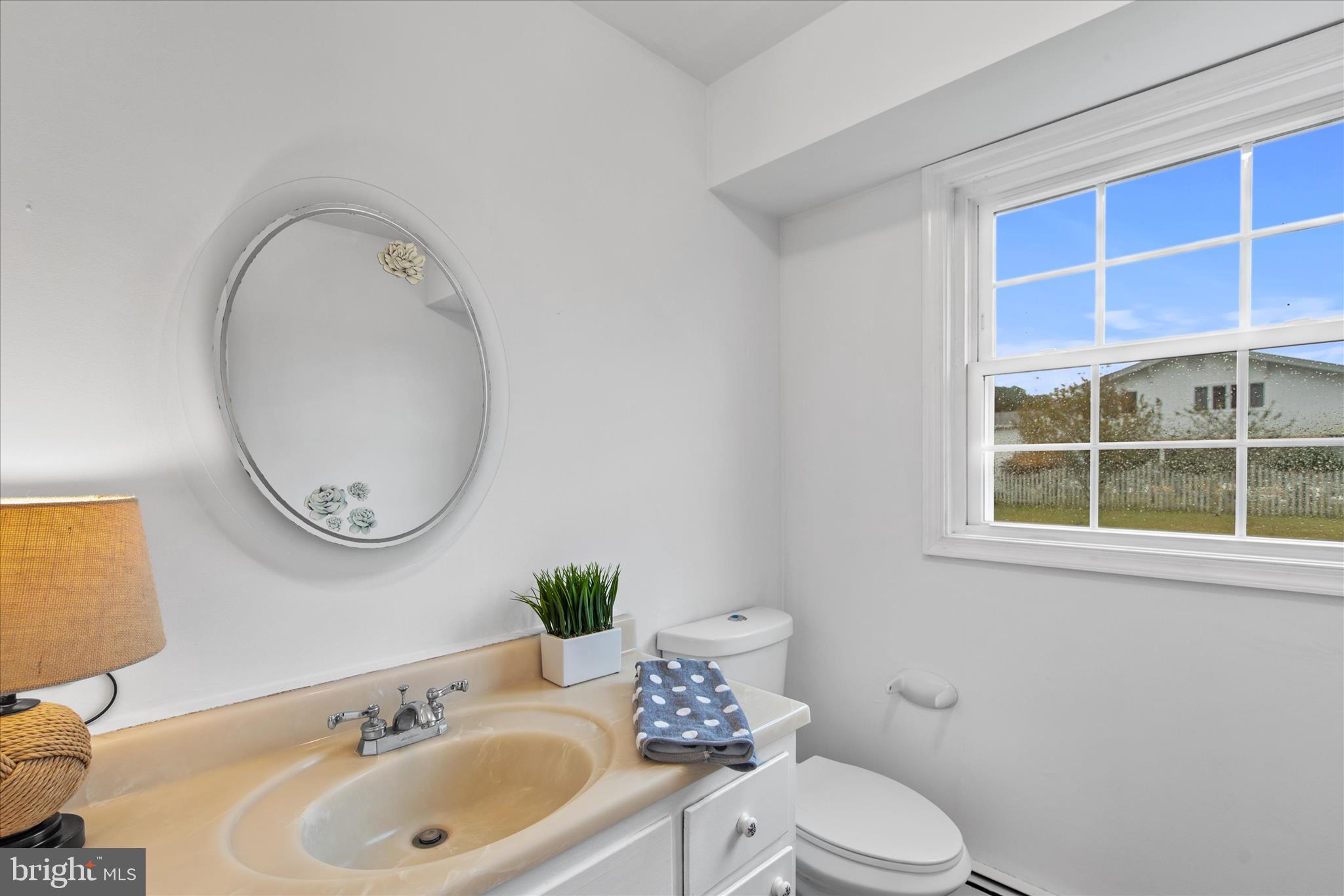 CAPTAINS HILL - Residential