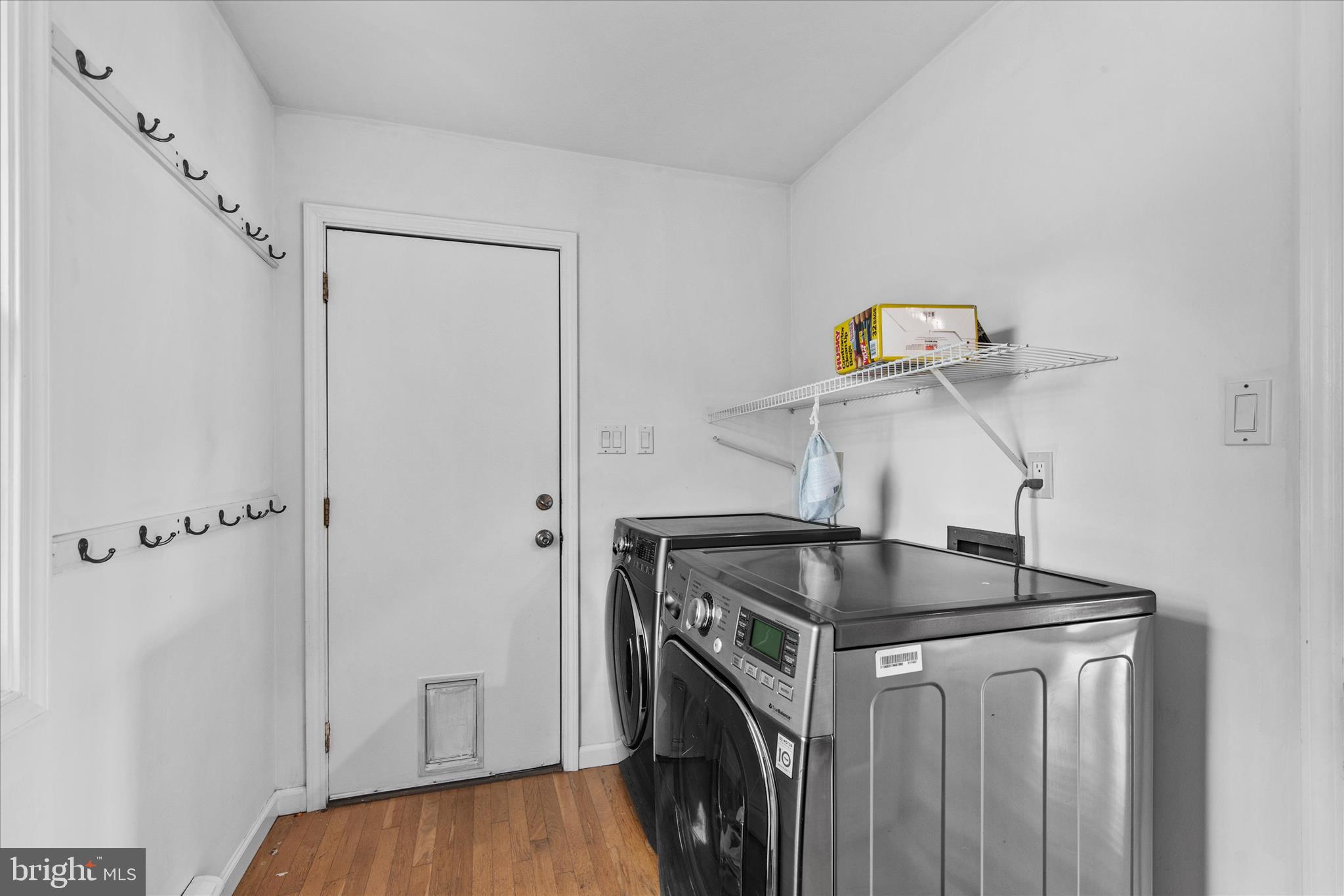 CAPTAINS HILL - Residential