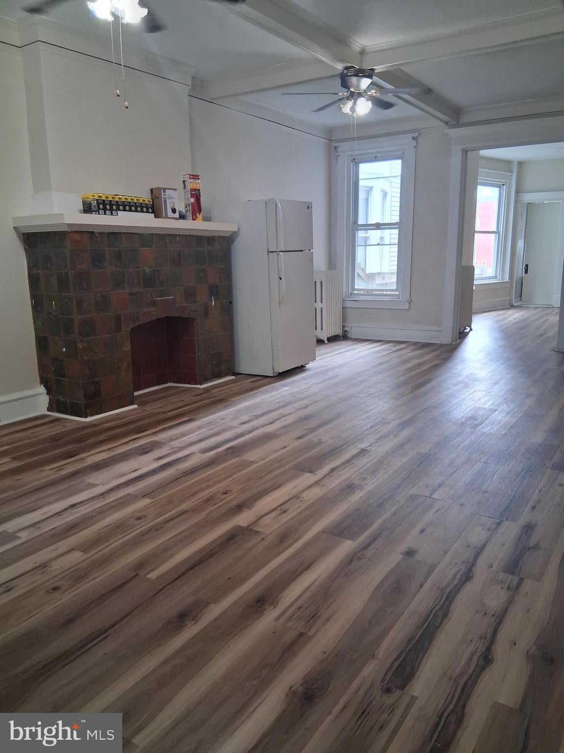 416 SPRING STREET