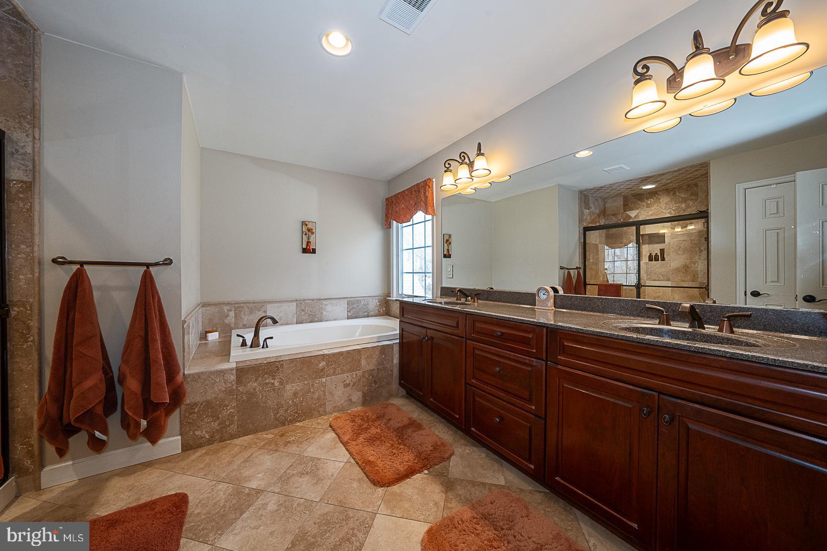 BROOKLANDS - Residential