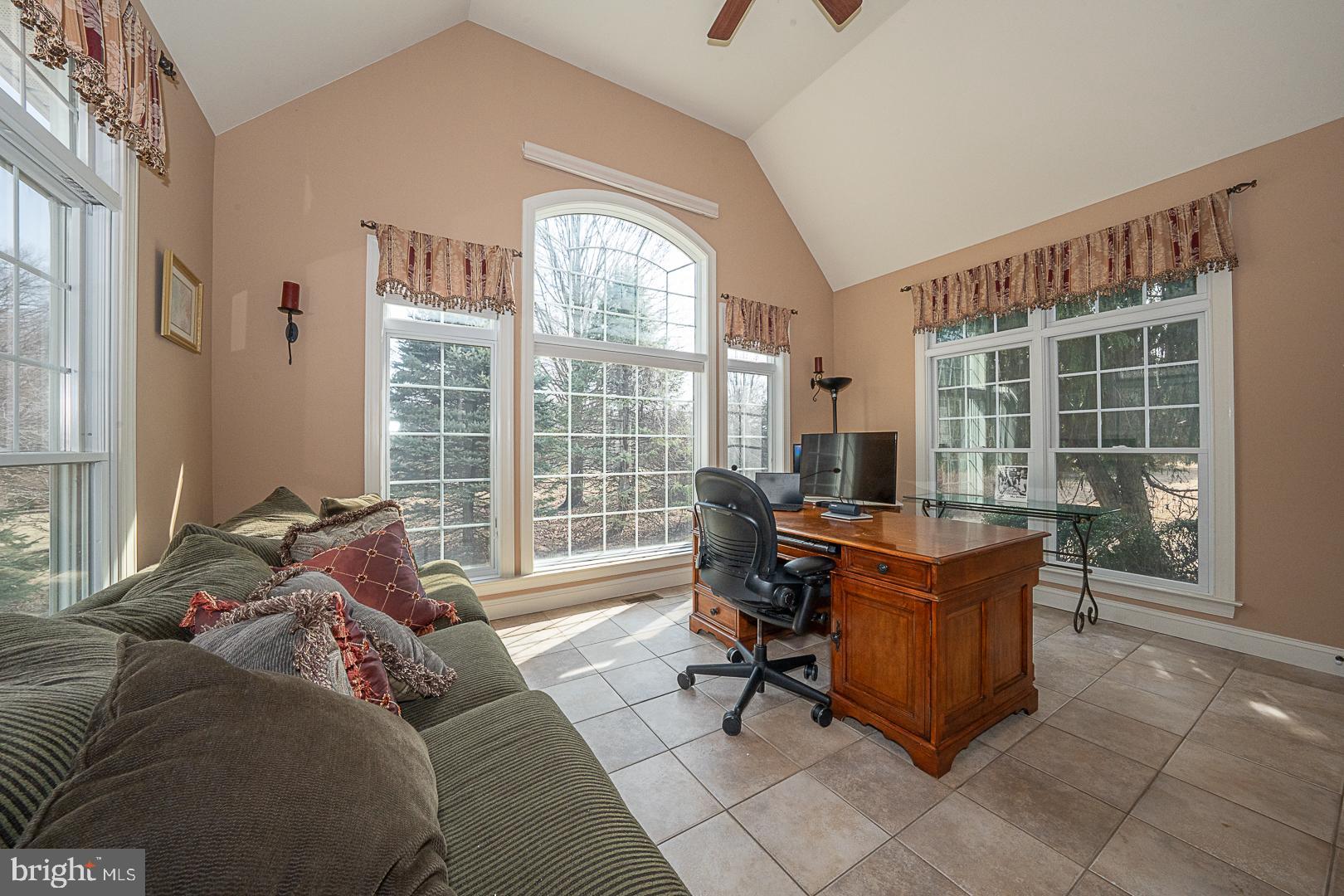 BROOKLANDS - Residential