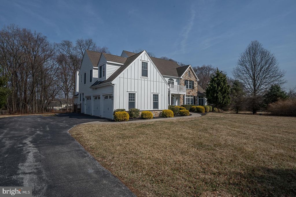 listing image 42