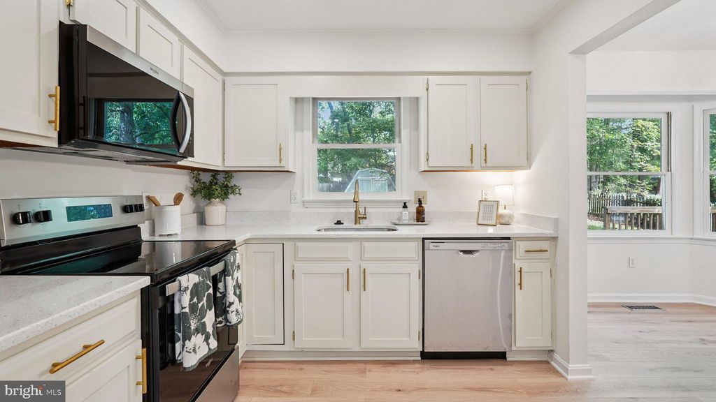 Photo of 612 Casey Place, FREDERICKSBURG, VA 22407 (MLS # VASP2035912)