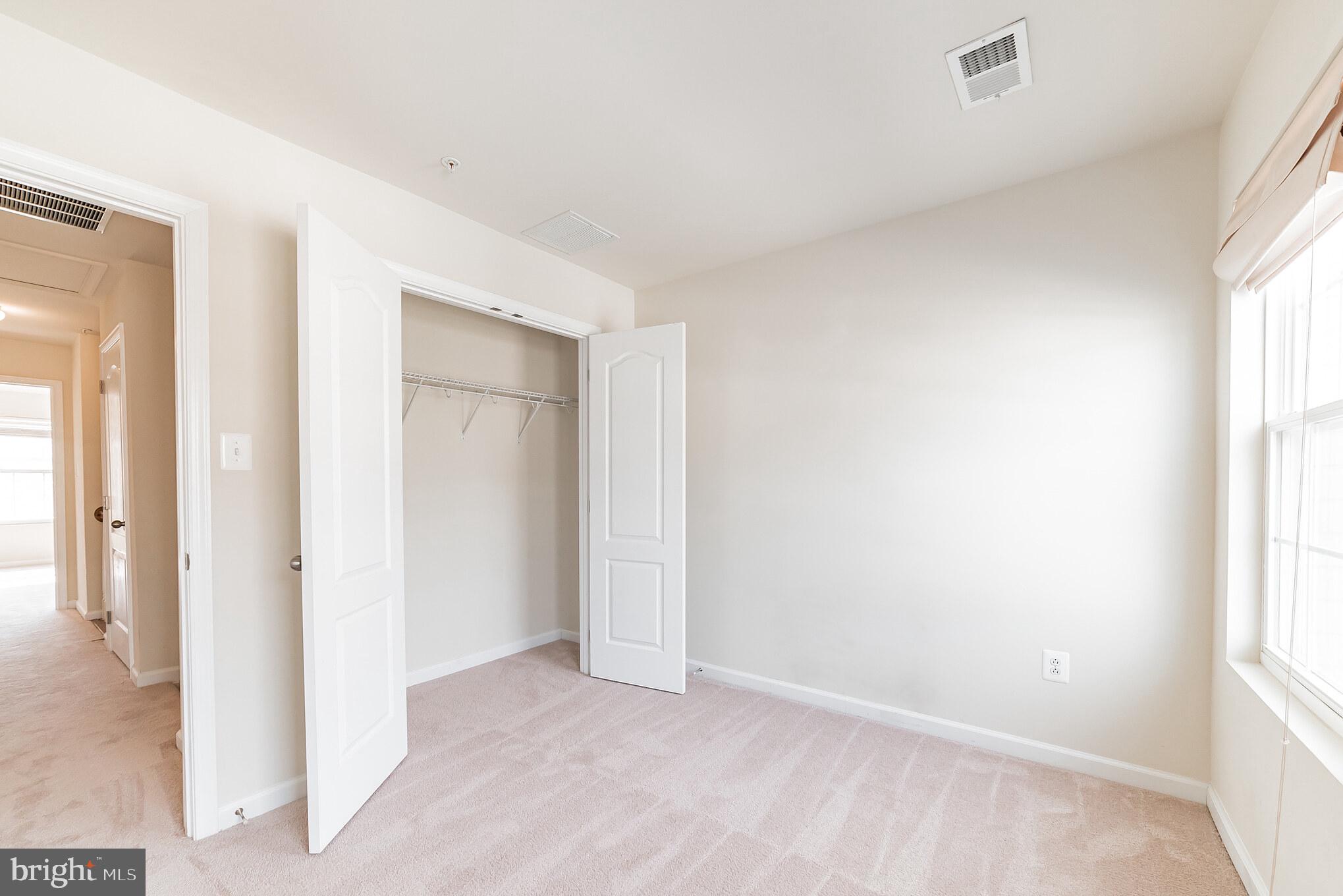 TANYARD SPRINGS - Residential