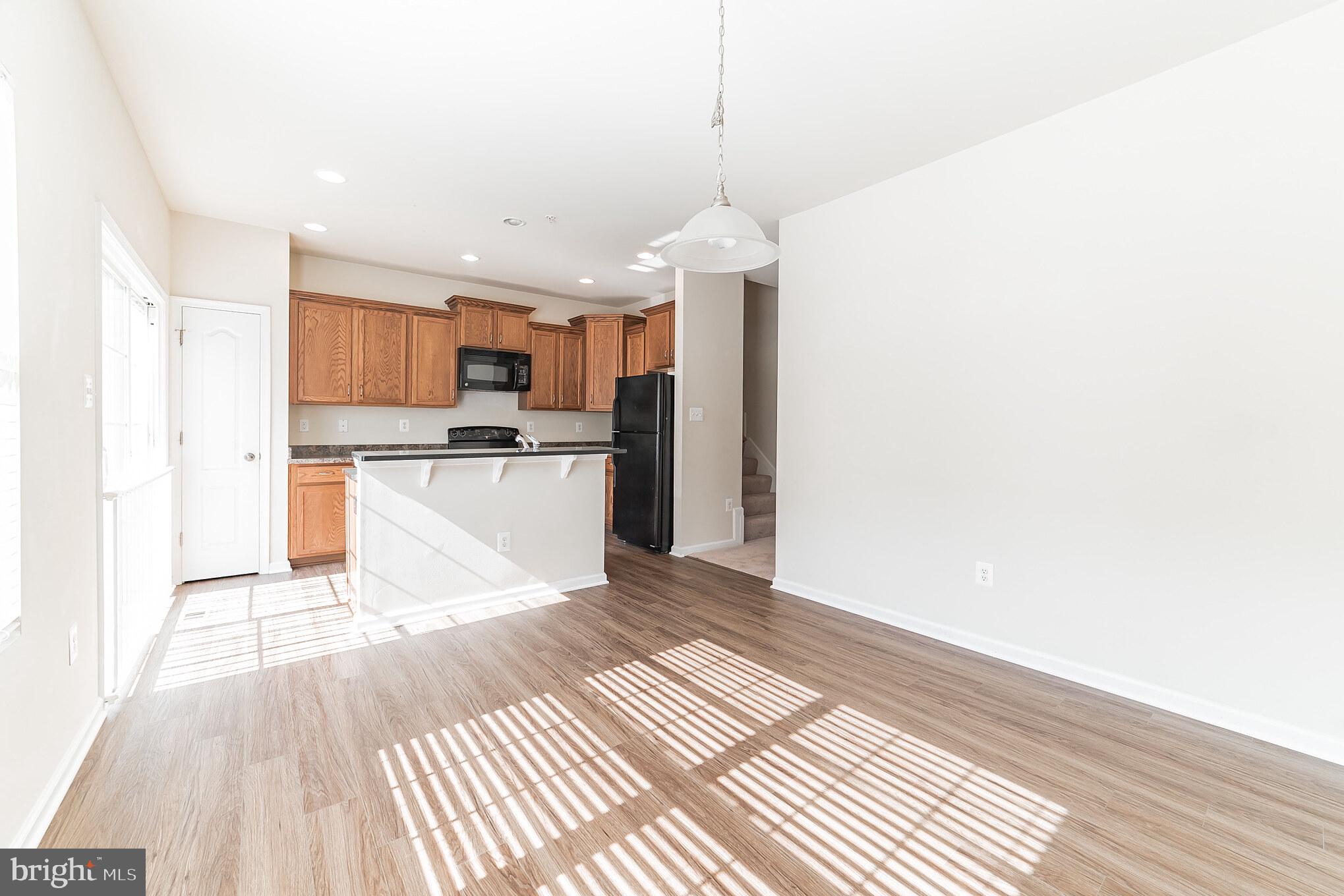 TANYARD SPRINGS - Residential