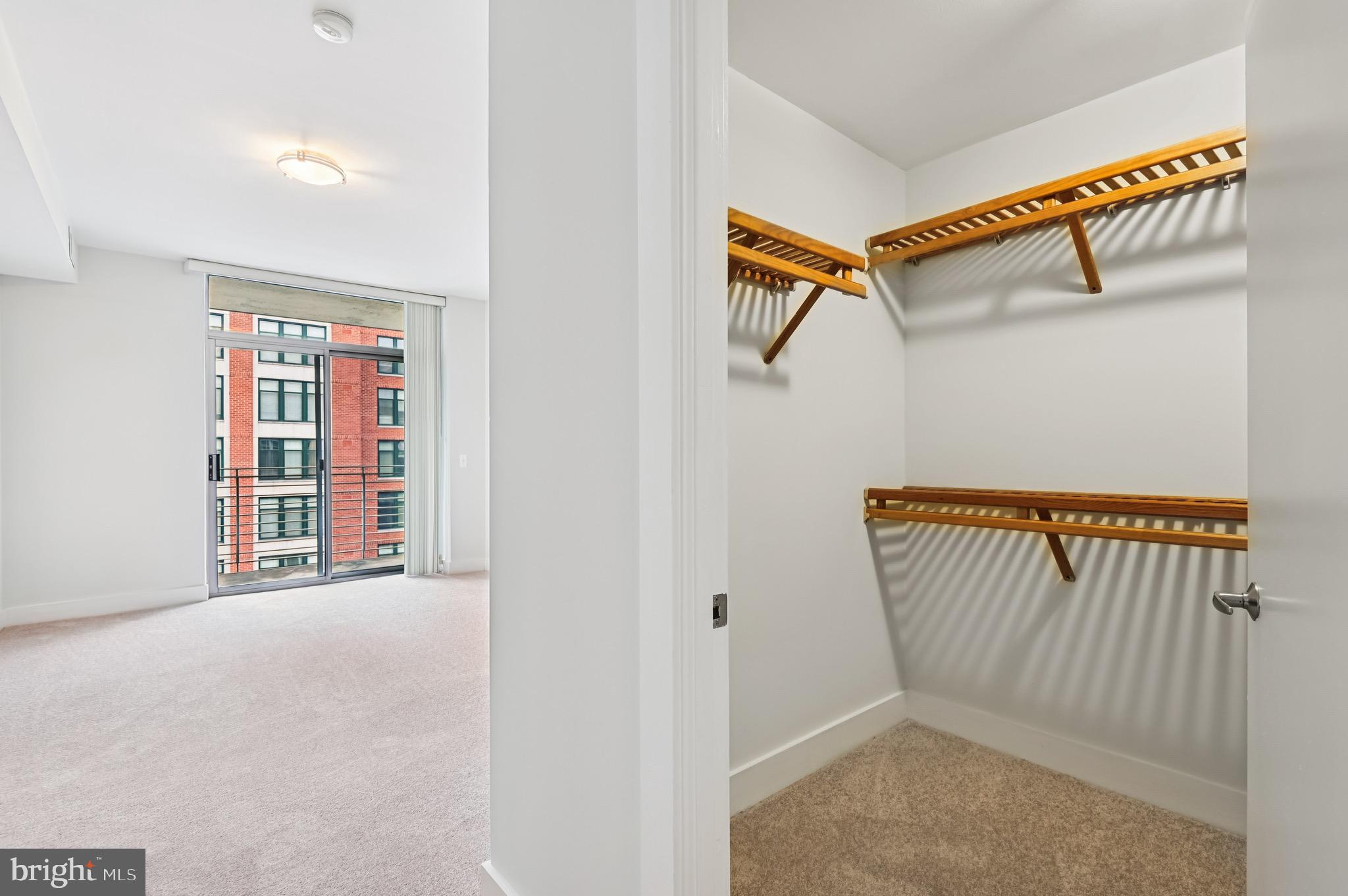 HARBOR EAST - Residential