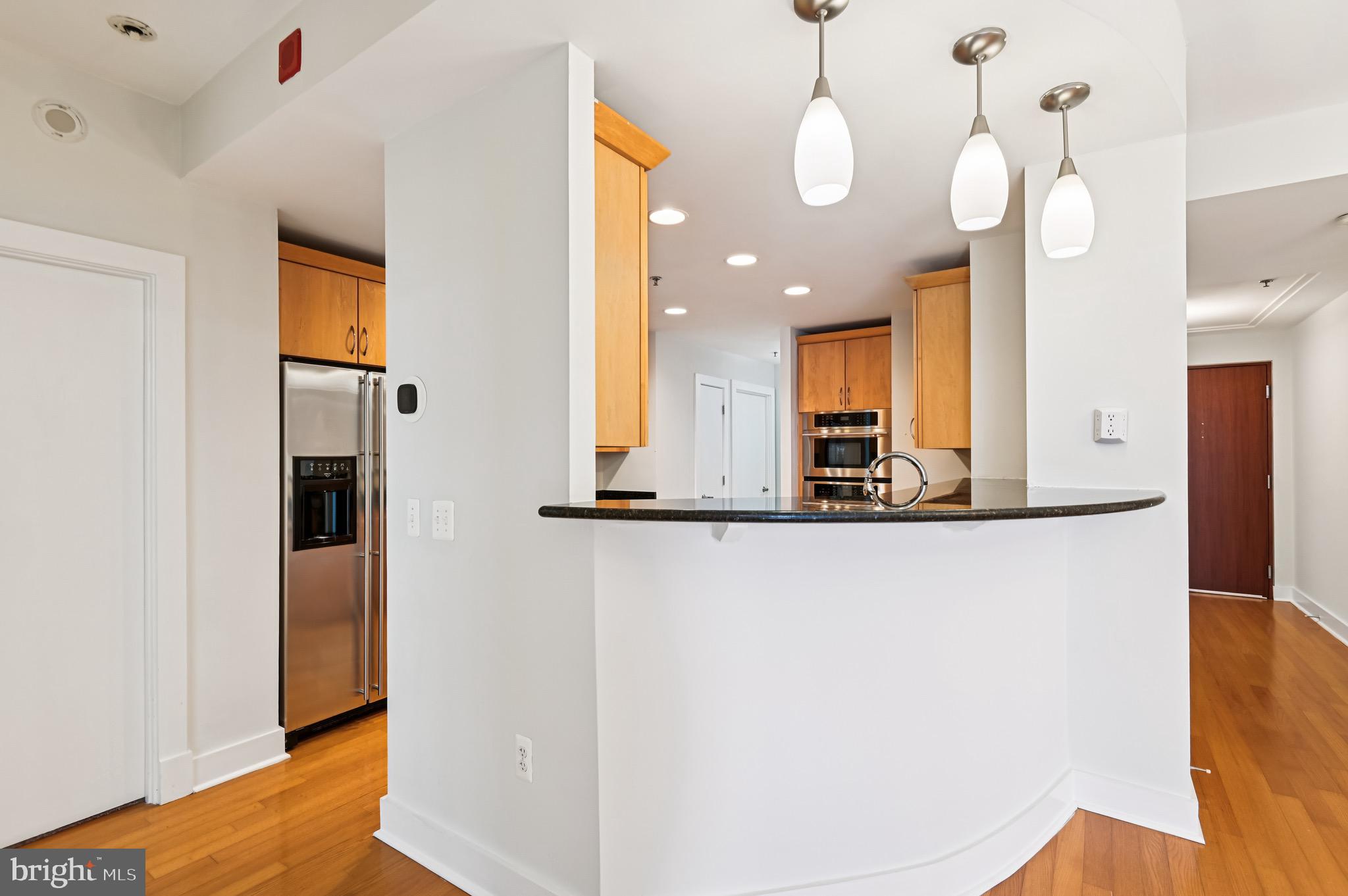 HARBOR EAST - Residential