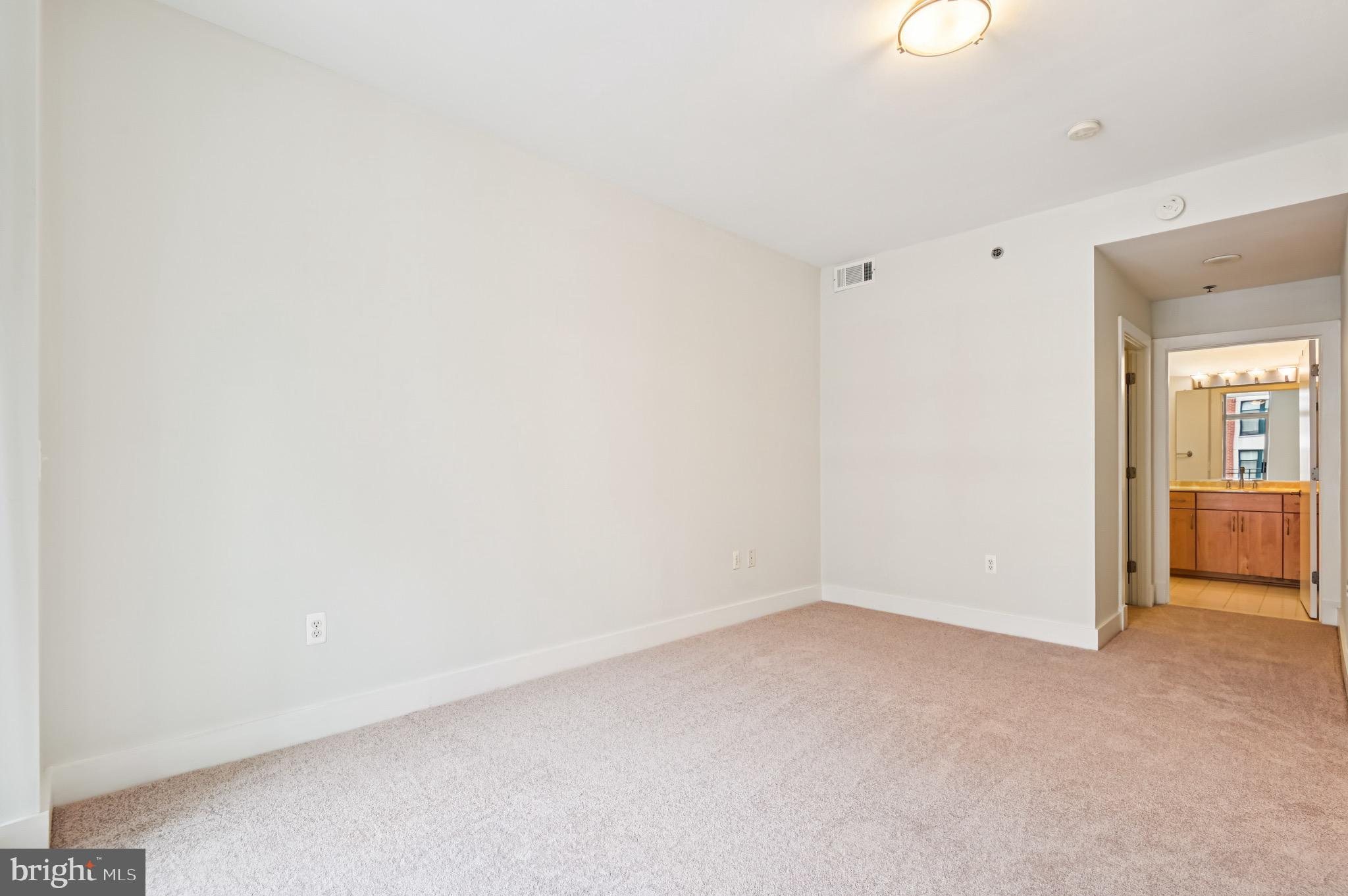 HARBOR EAST - Residential