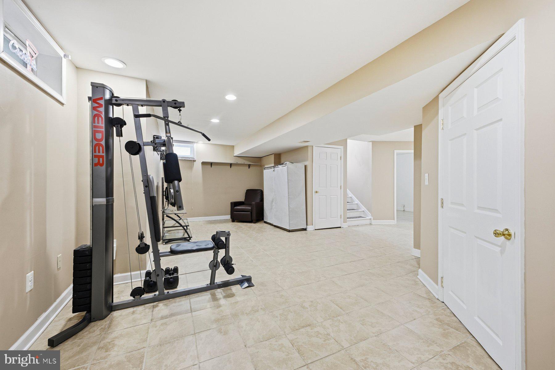 SIMMONS ACRES PLAT 14 - Residential