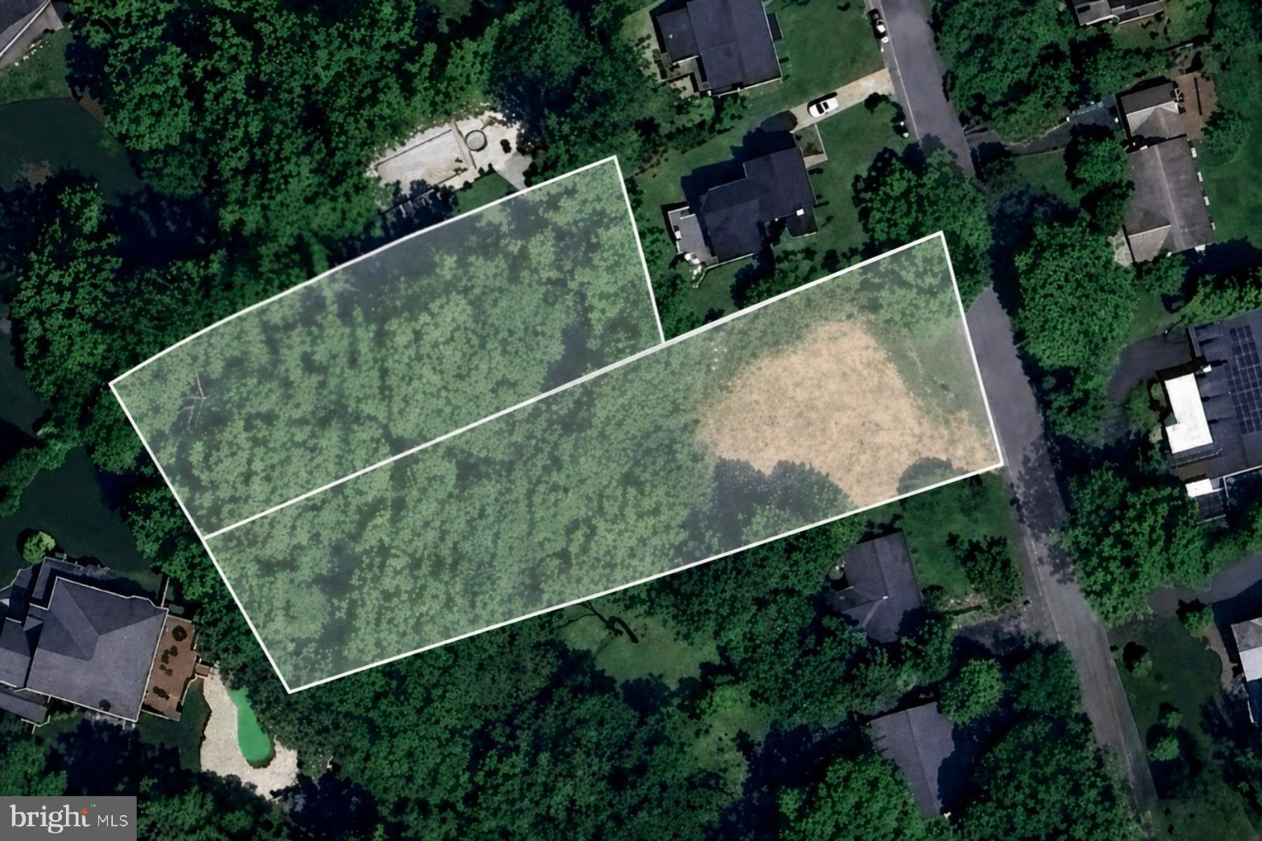 FRANKLIN PARK - Land