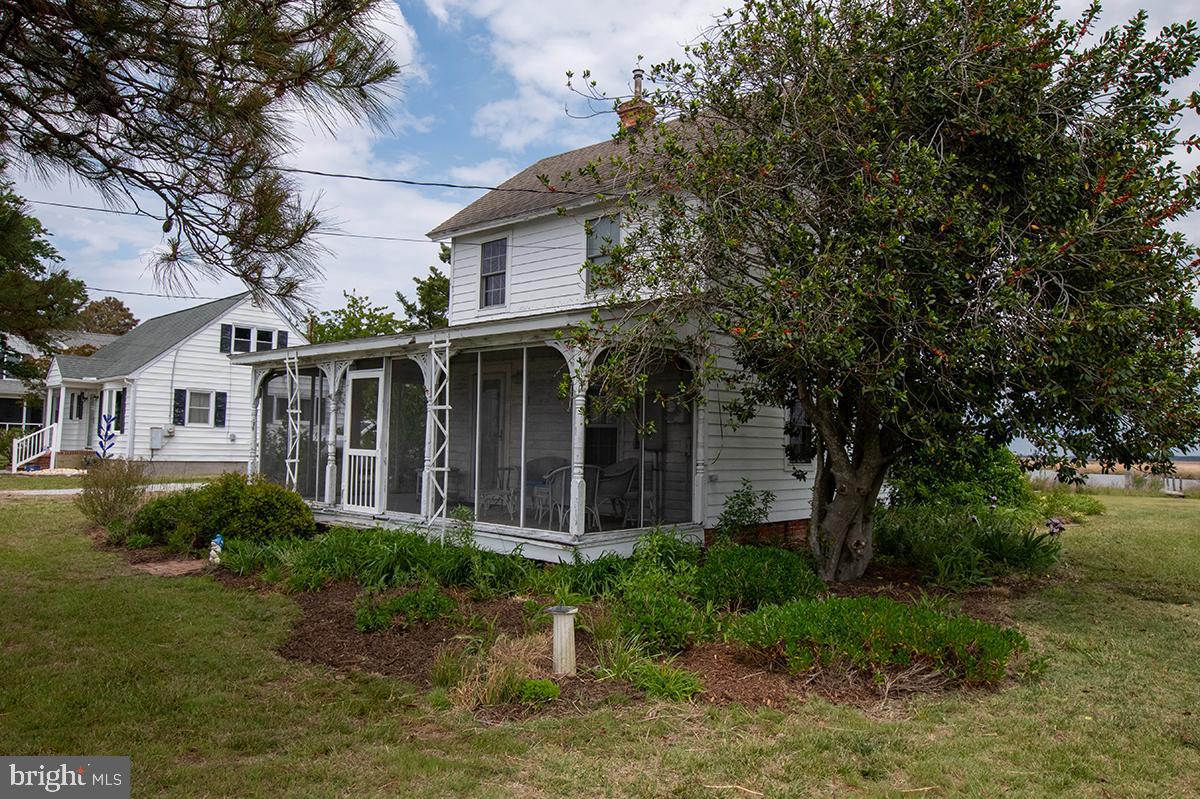25678 FRENCHTOWN ROAD