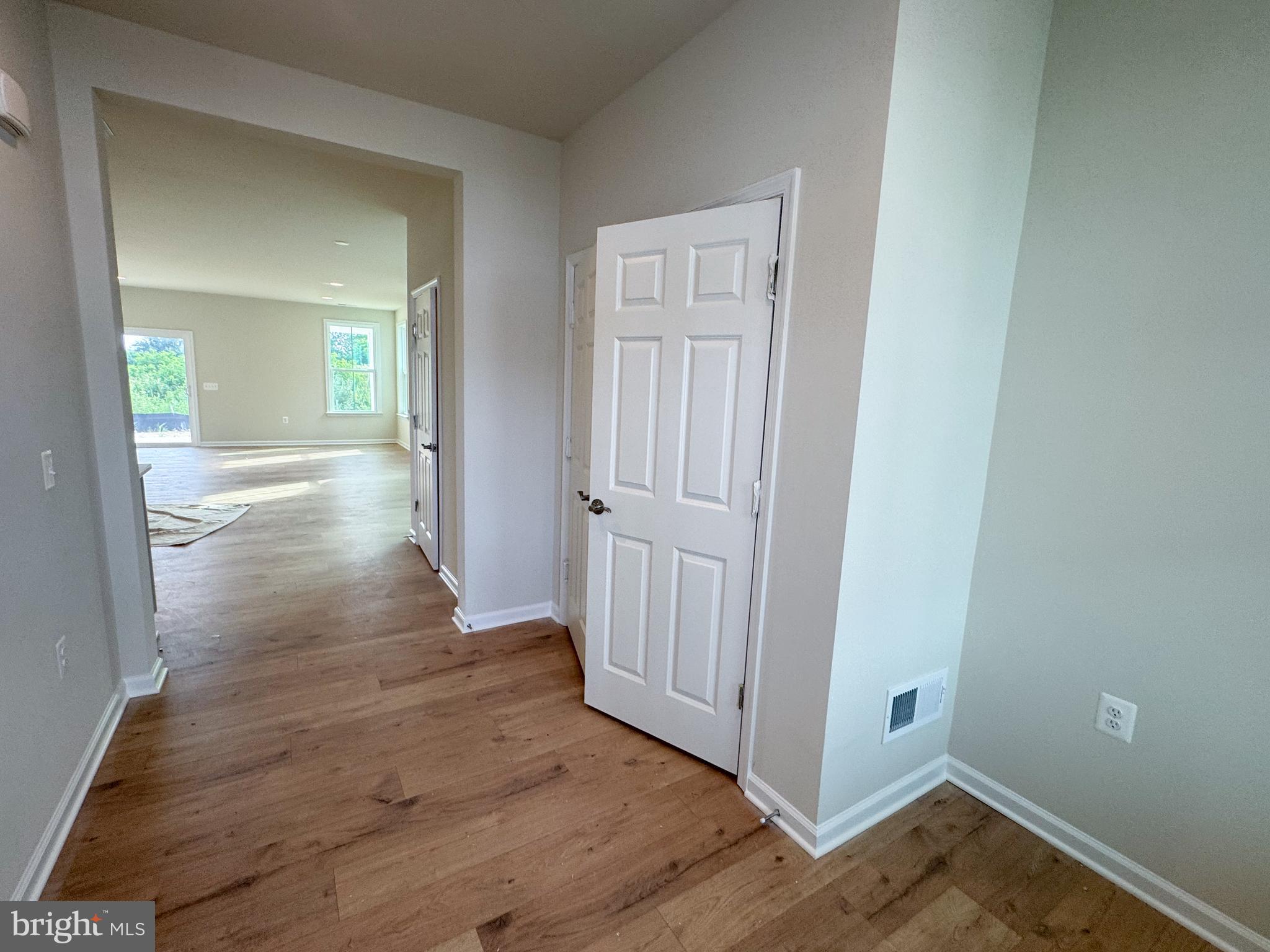 HIATT POINTE AT SNOWDEN BRIDGE - Residential