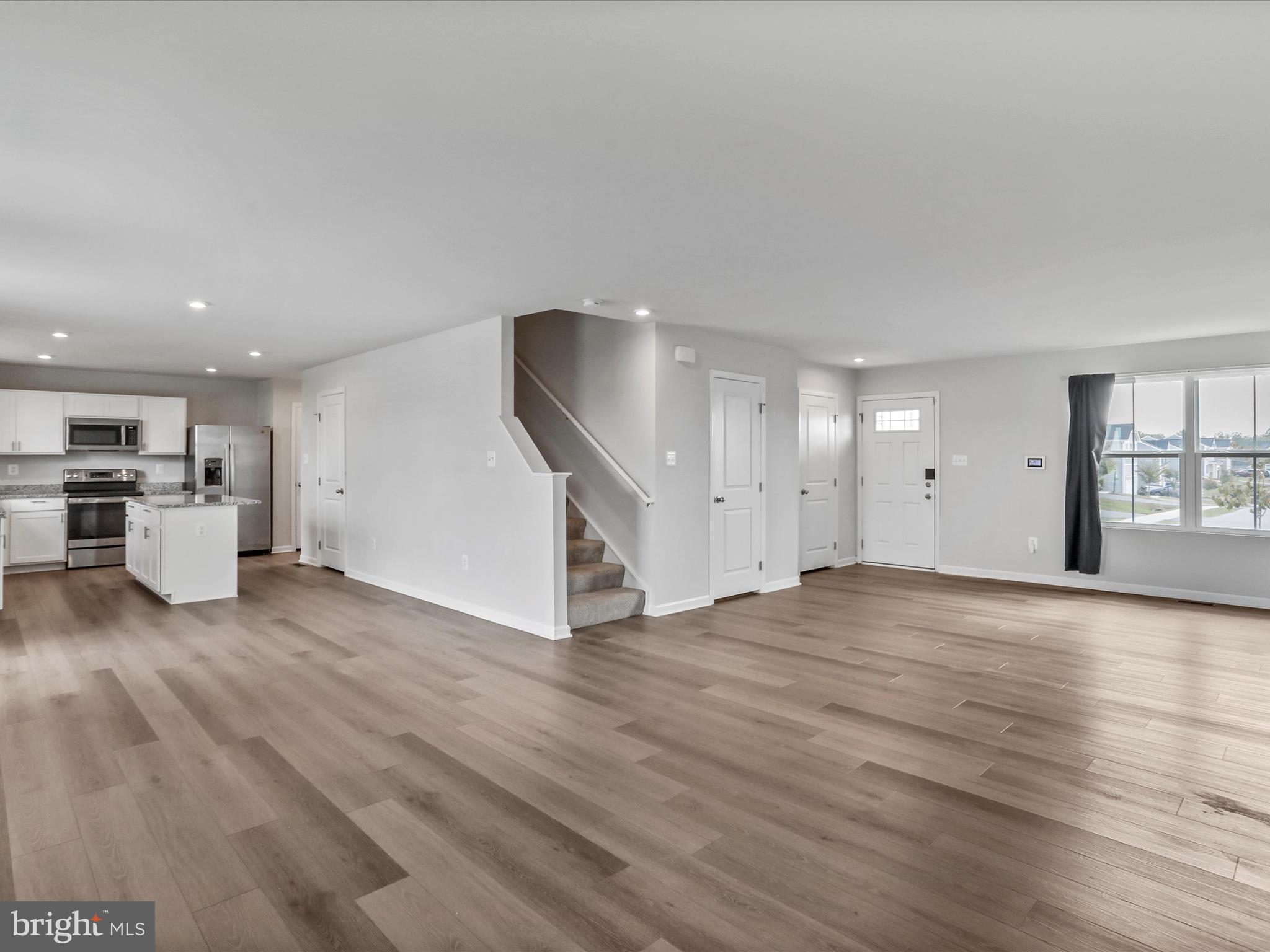 CARDINAL POINTE - Residential