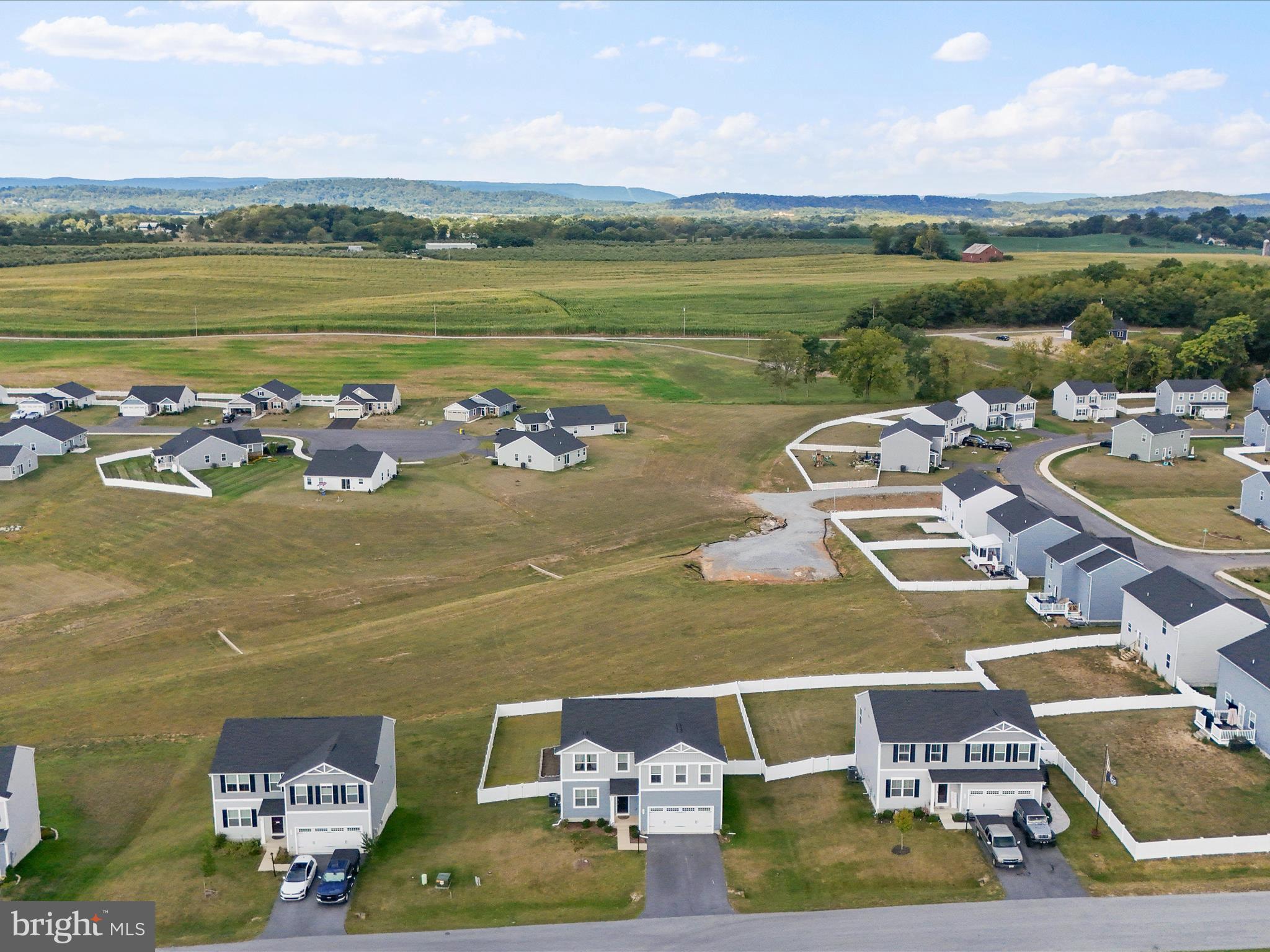 CARDINAL POINTE - Residential