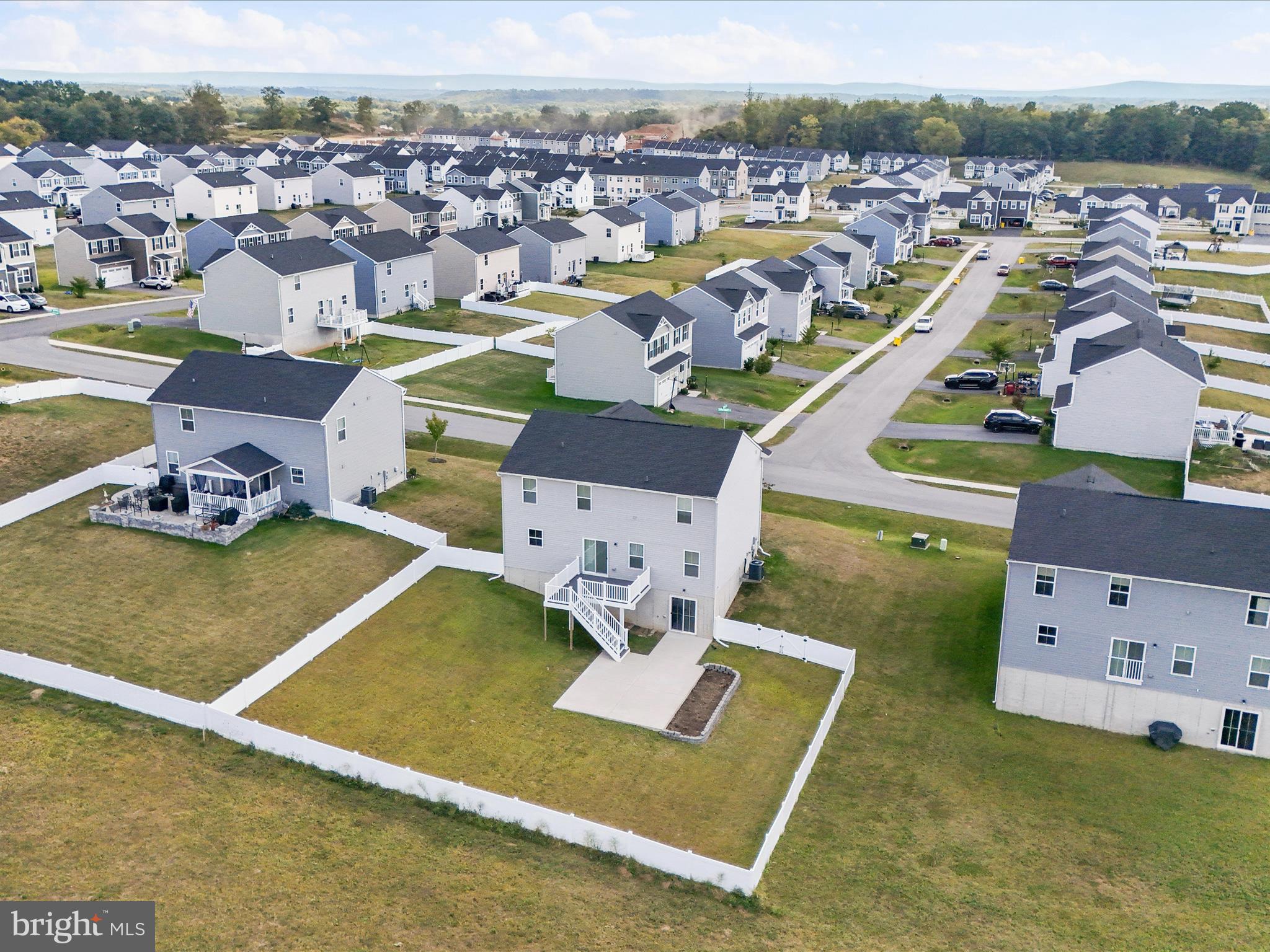 CARDINAL POINTE - Residential