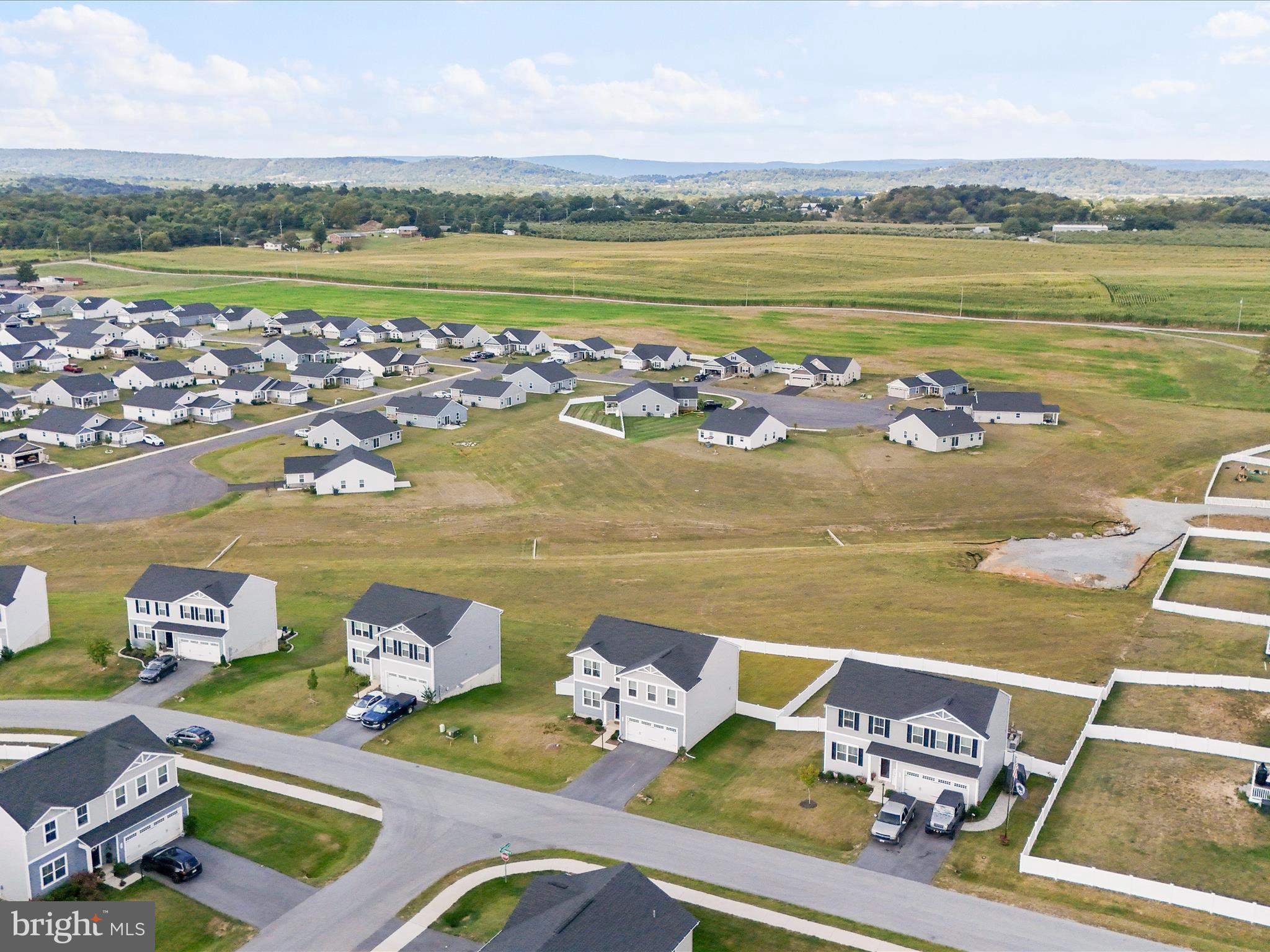 CARDINAL POINTE - Residential