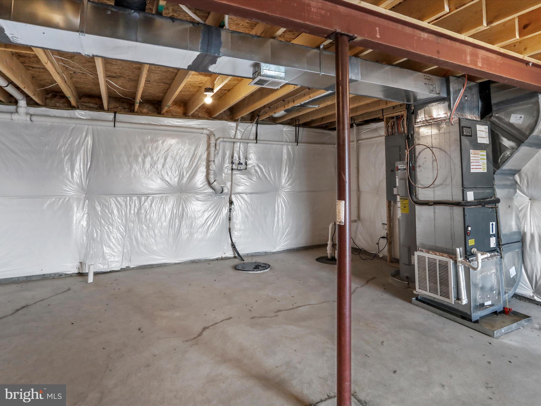 CARDINAL POINTE - Residential