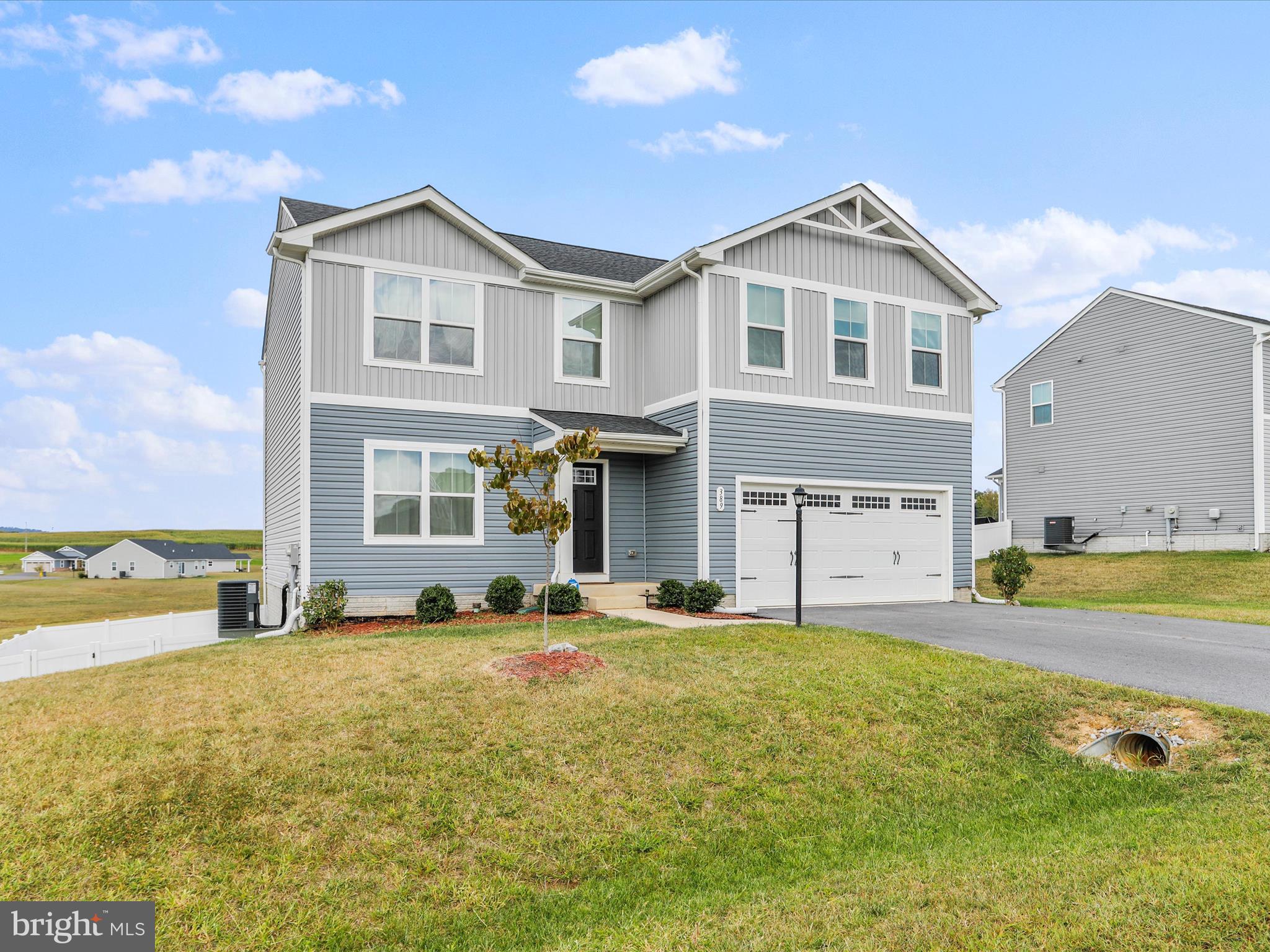 CARDINAL POINTE - Residential