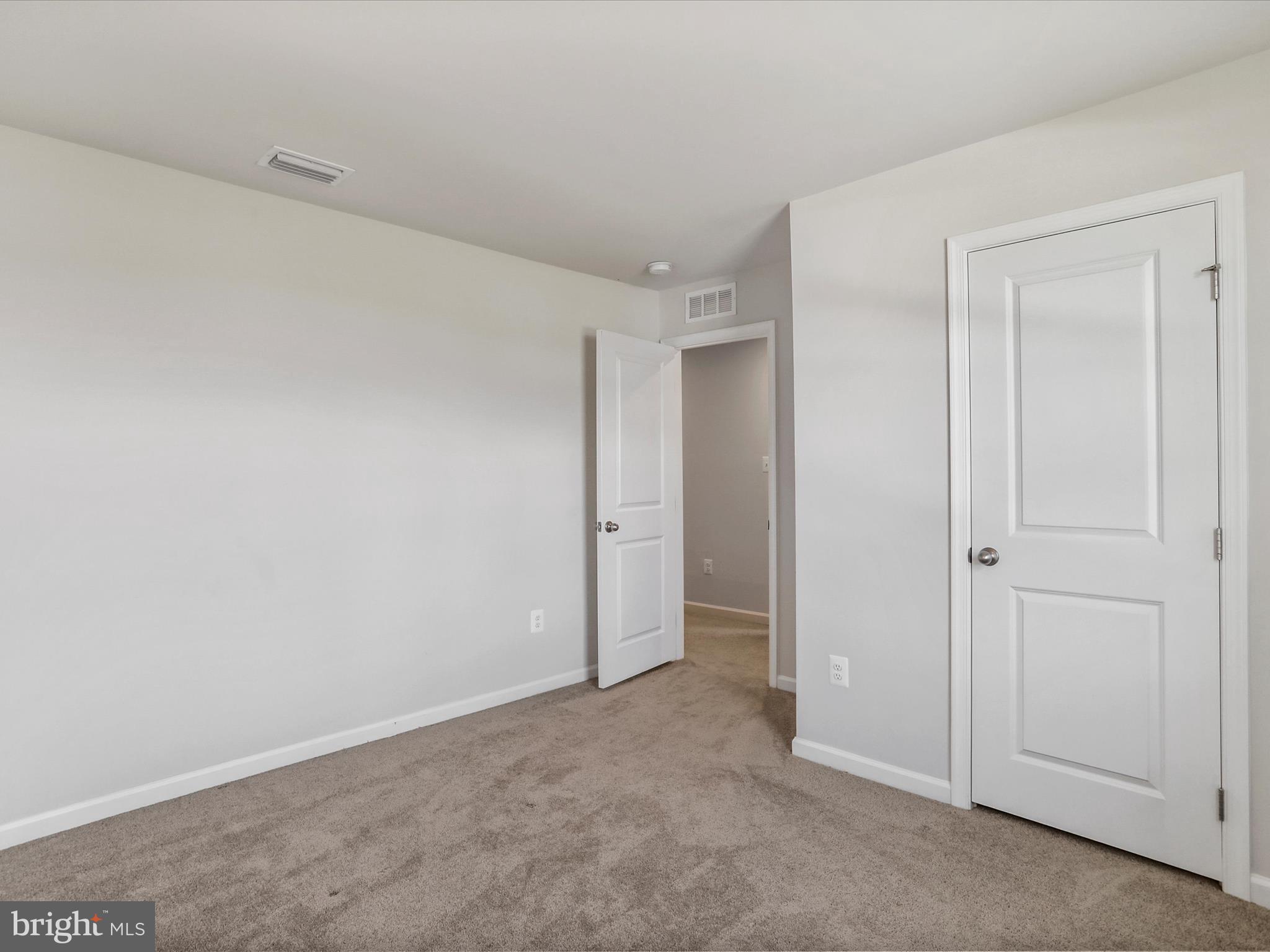 CARDINAL POINTE - Residential