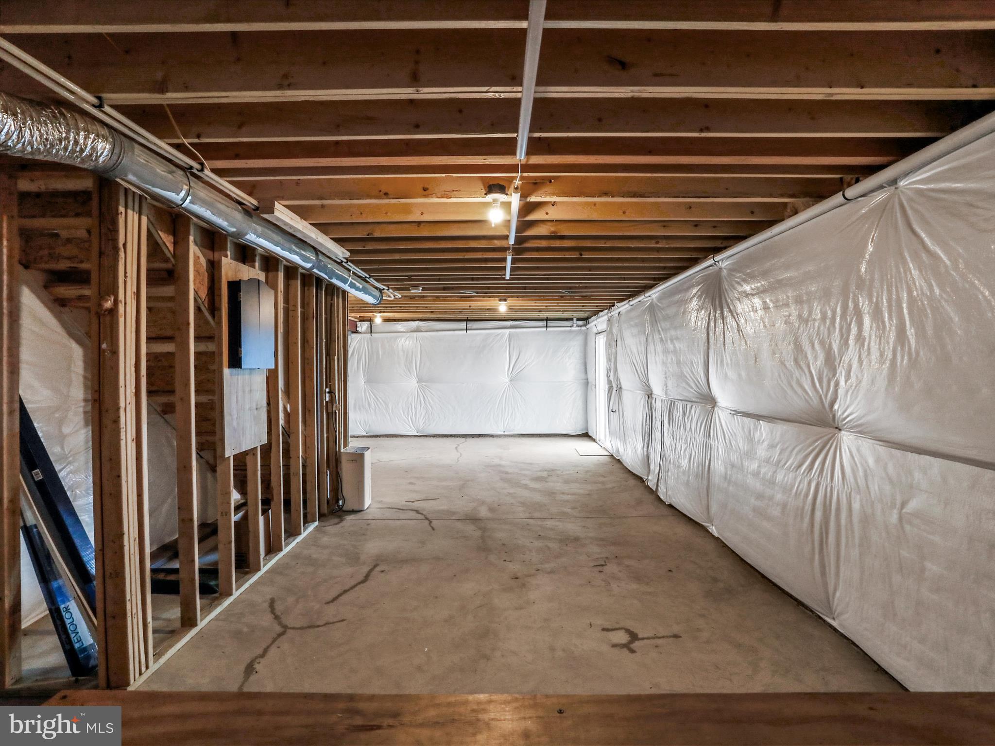 CARDINAL POINTE - Residential