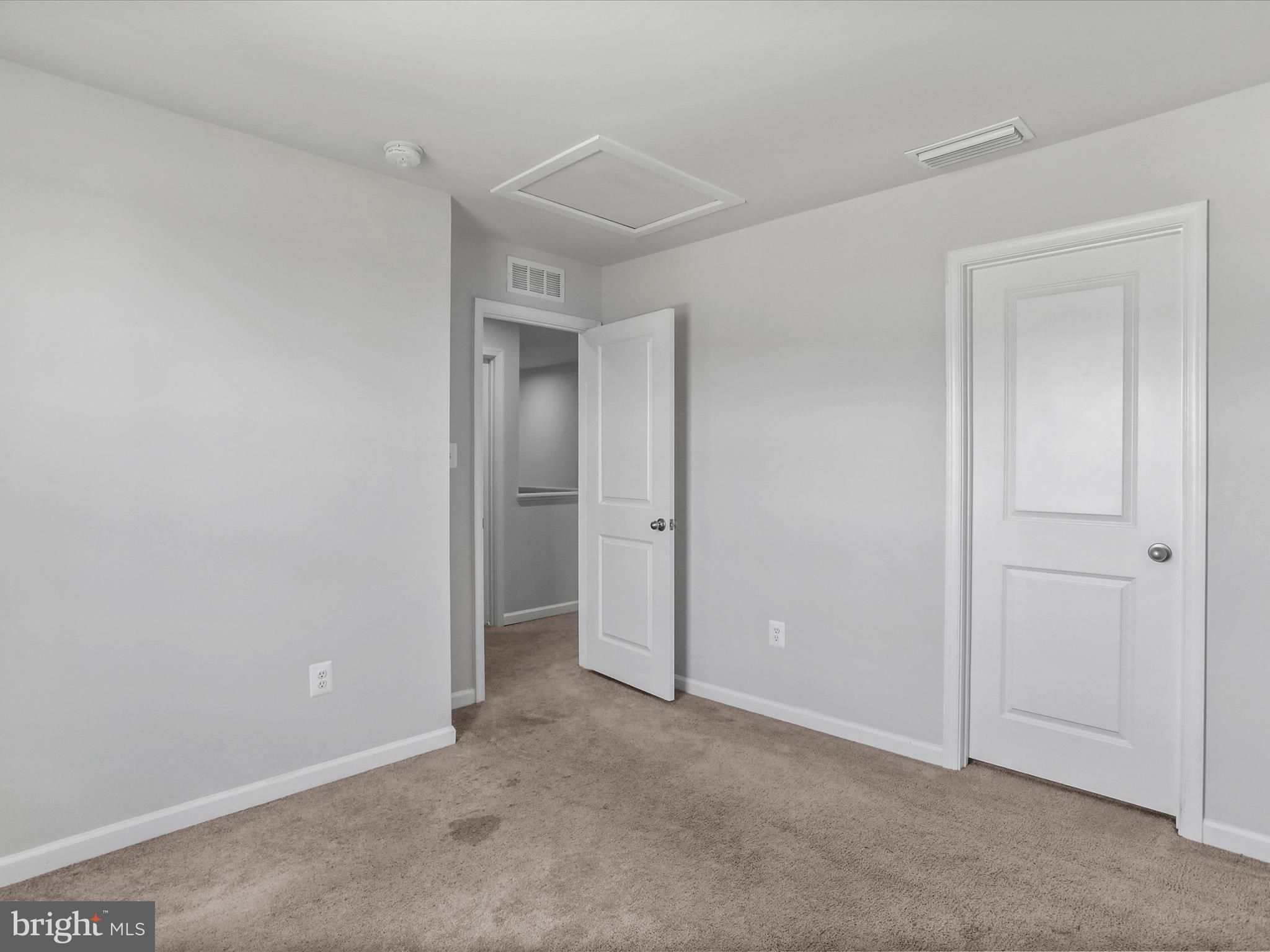 CARDINAL POINTE - Residential