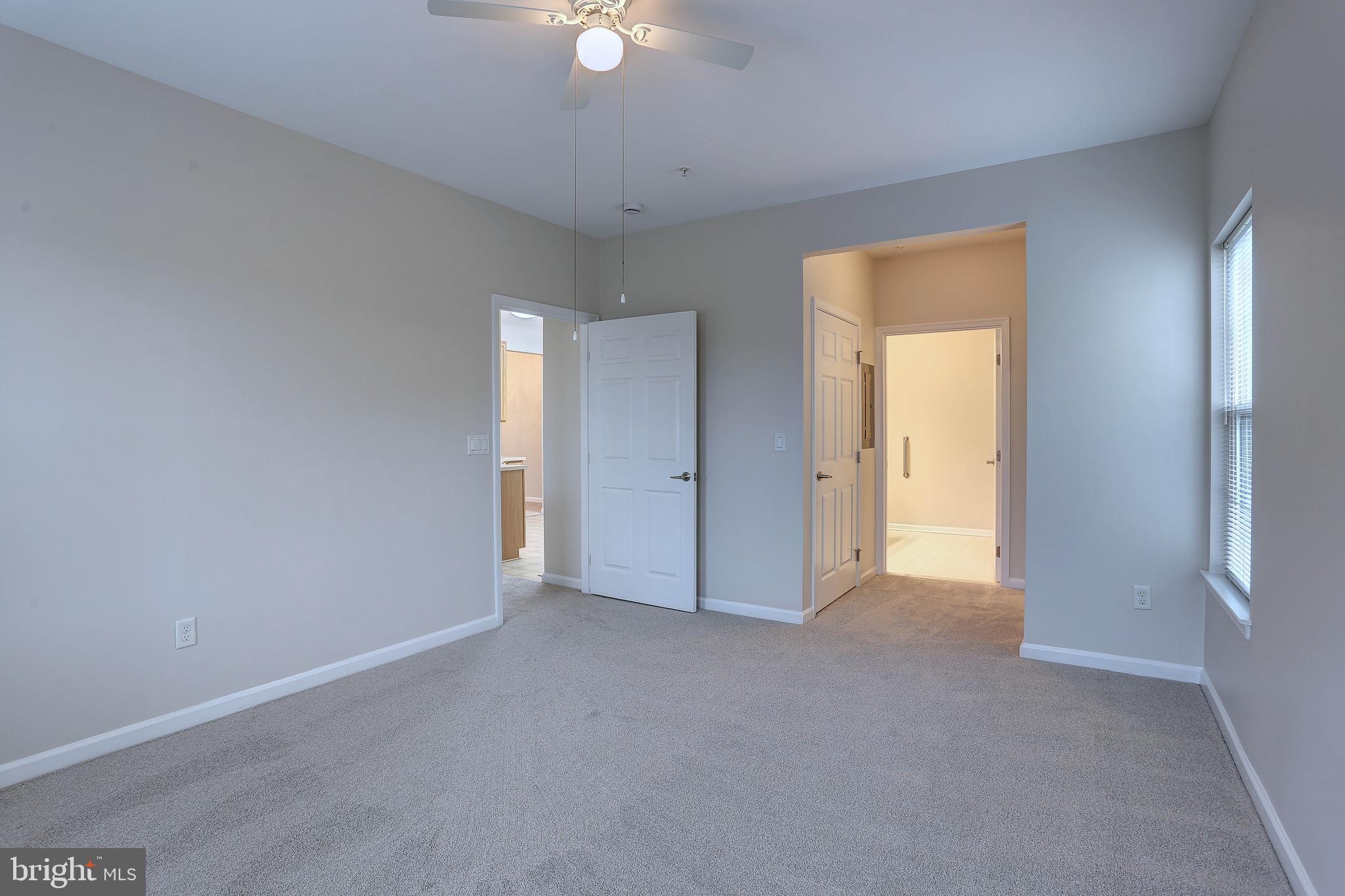 HEARTHSTONE AT VILLAGE CREST CONDOMINIUMS - Residential