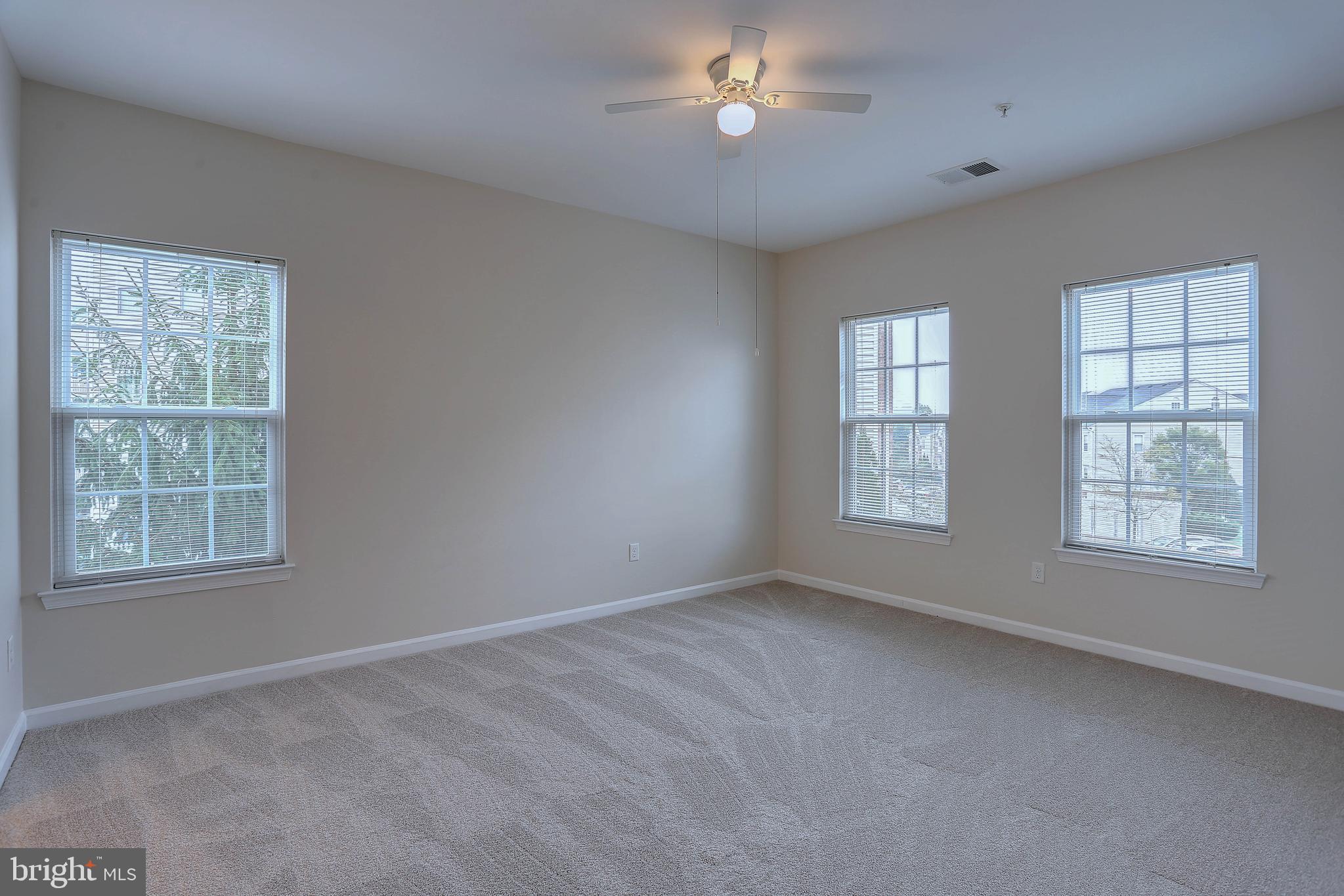 HEARTHSTONE AT VILLAGE CREST CONDOMINIUMS - Residential