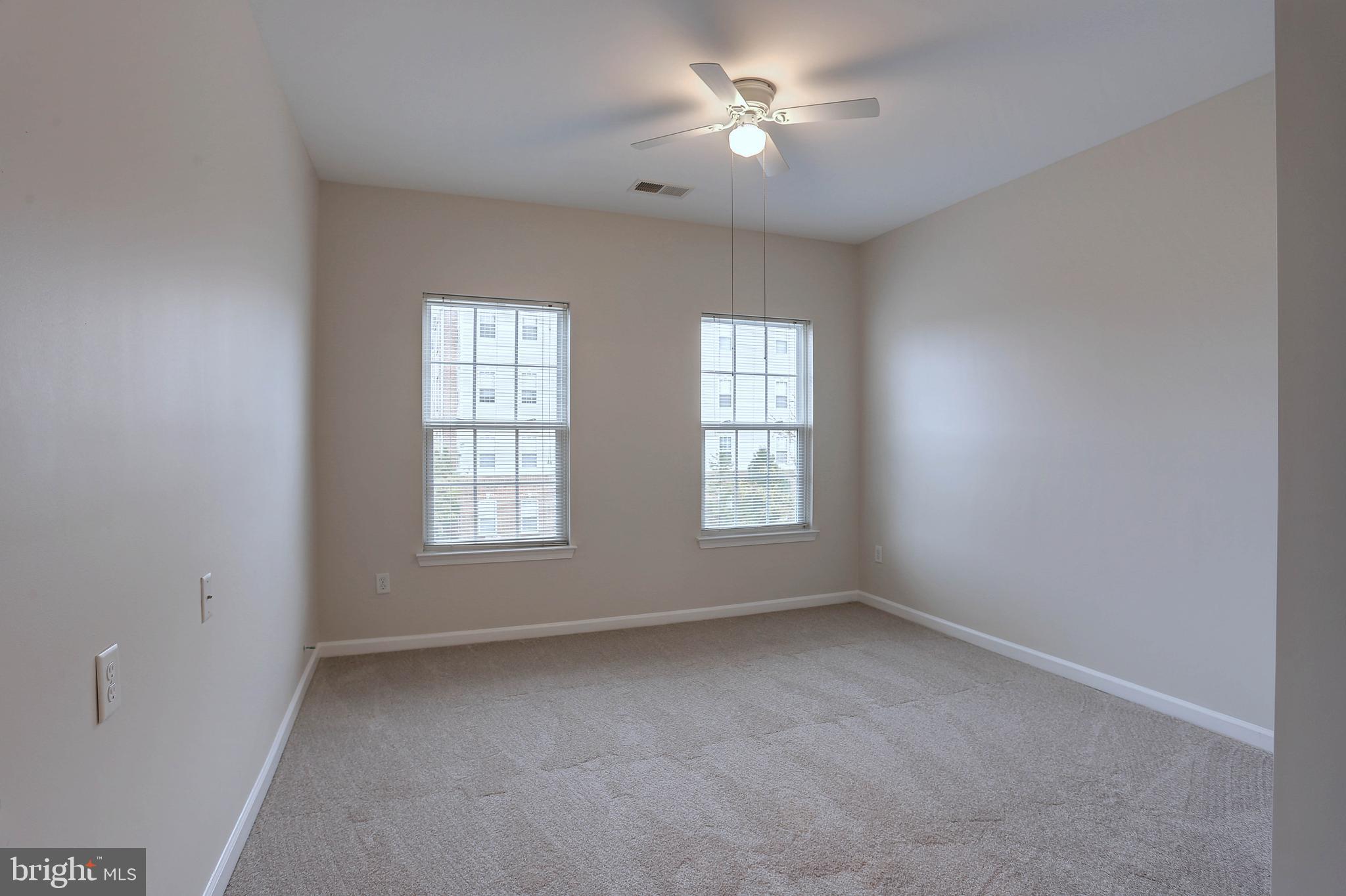 HEARTHSTONE AT VILLAGE CREST CONDOMINIUMS - Residential