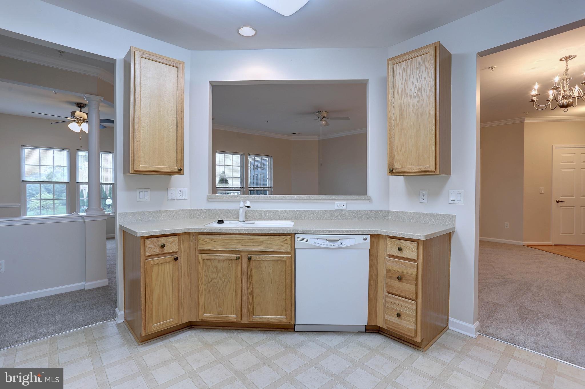 HEARTHSTONE AT VILLAGE CREST CONDOMINIUMS - Residential