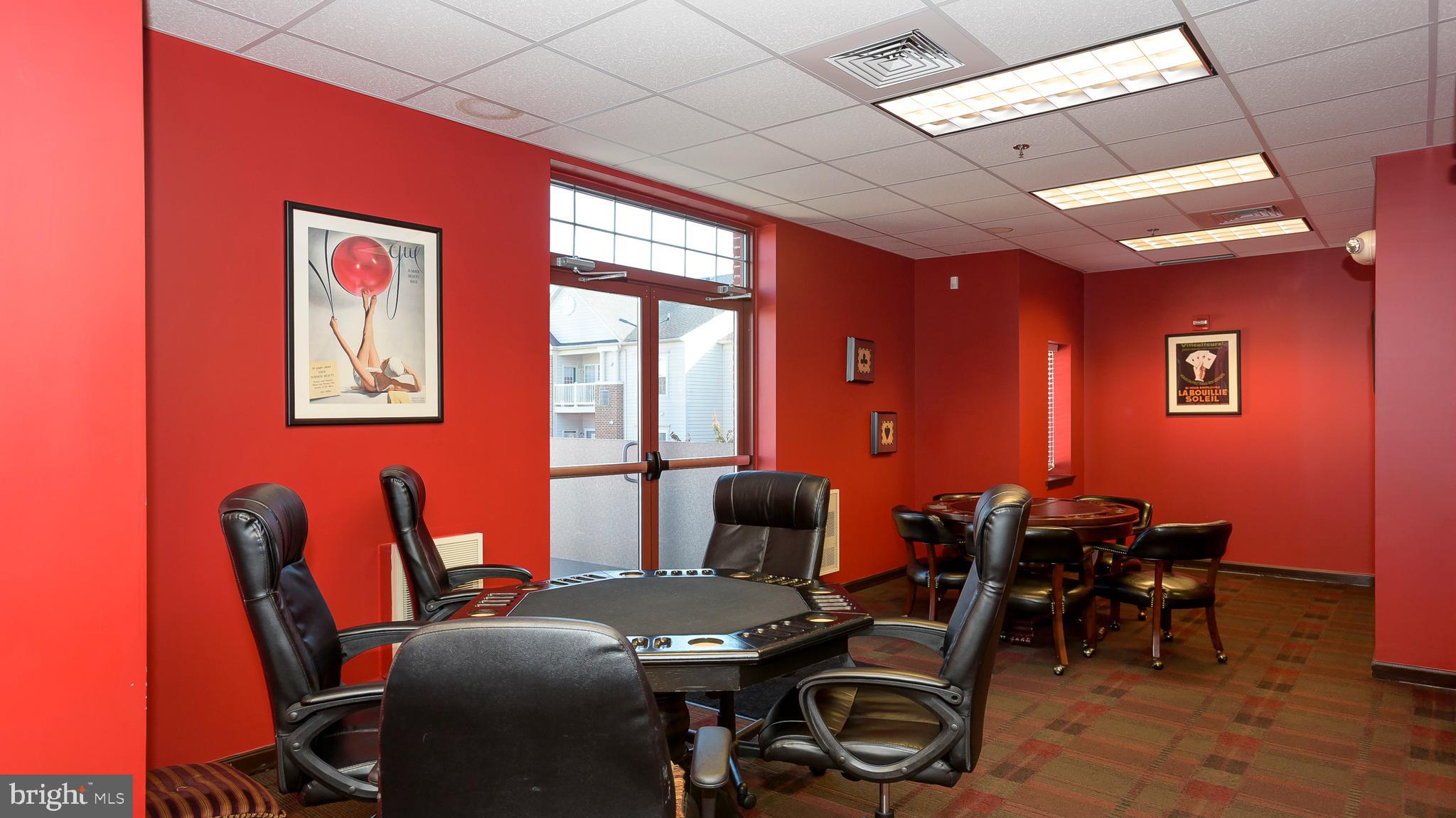 HEARTHSTONE AT VILLAGE CREST CONDOMINIUMS - Residential