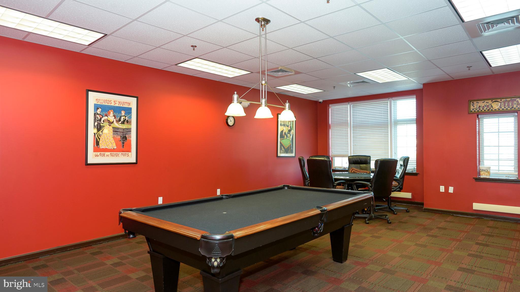 HEARTHSTONE AT VILLAGE CREST CONDOMINIUMS - Residential