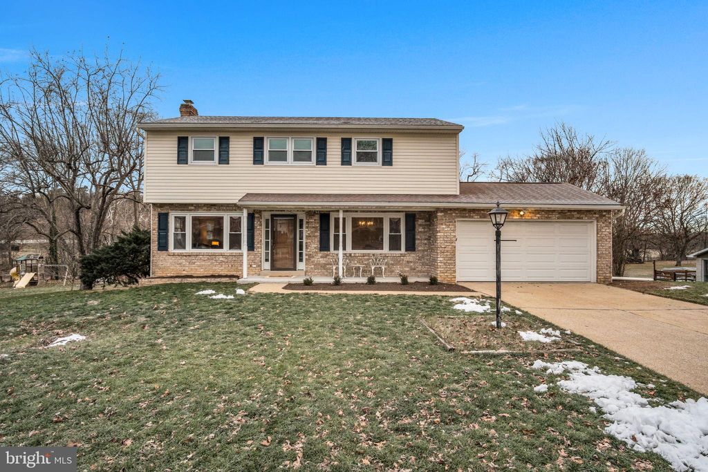 Photo of 2125 Douglas Dr, CARLISLE, PA 17013 (MLS # PACB2049268)
