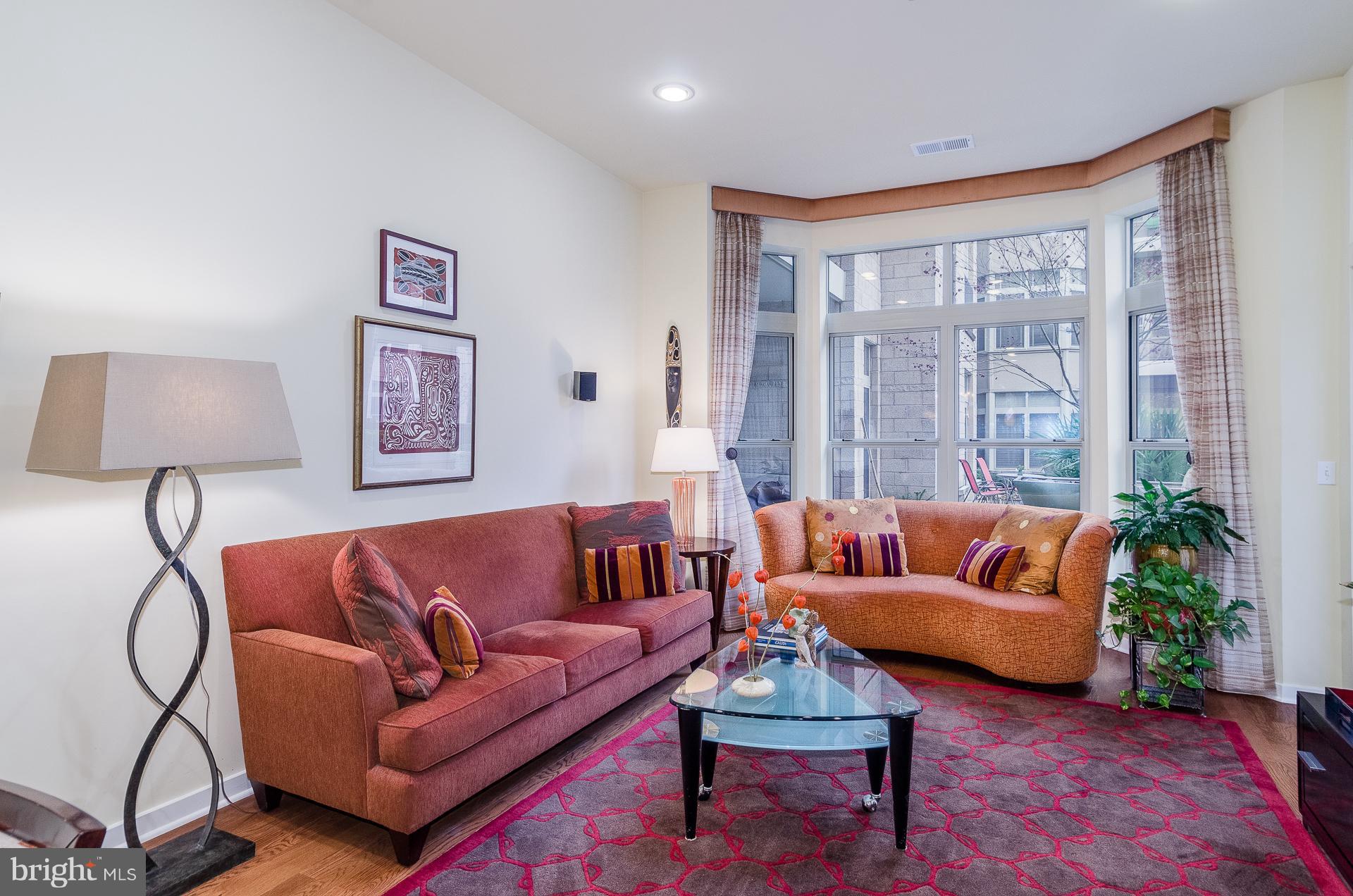 MOUNT VERNON PLACE HISTORIC DISTRICT - Residential