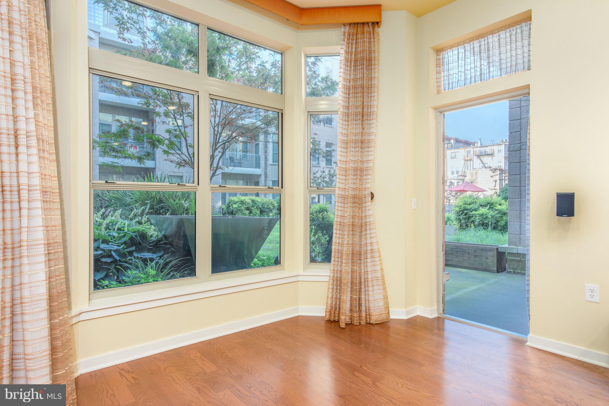 MOUNT VERNON PLACE HISTORIC DISTRICT - Residential