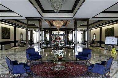 PROMENADE TOWERS - Residential Lease