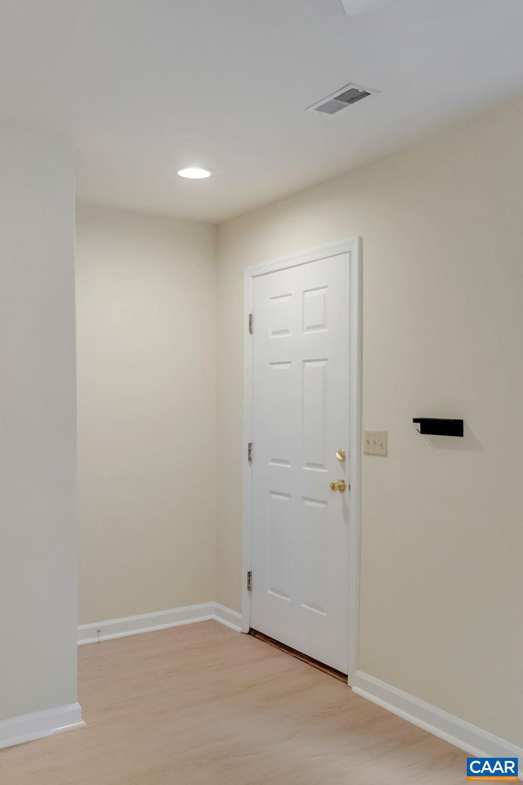 RIDGECREST - Residential