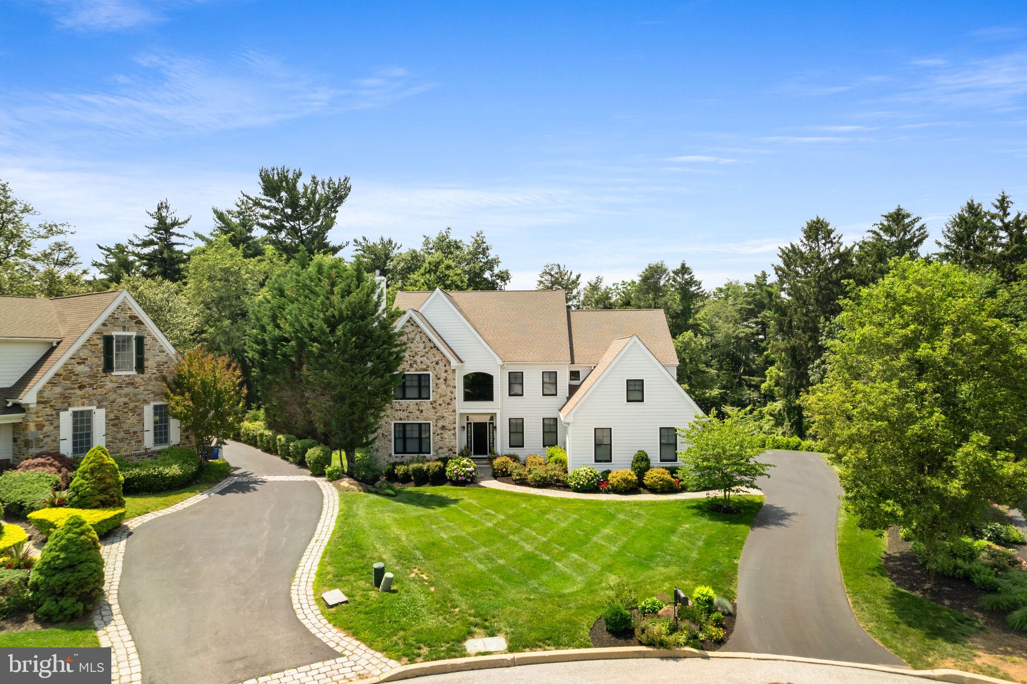 EDGEWATER - Residential